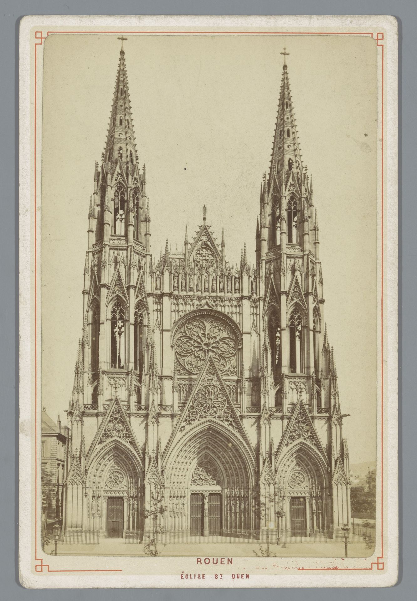 Abdijkerk van Saint-Ouen in Rouen by Étienne Neurdein