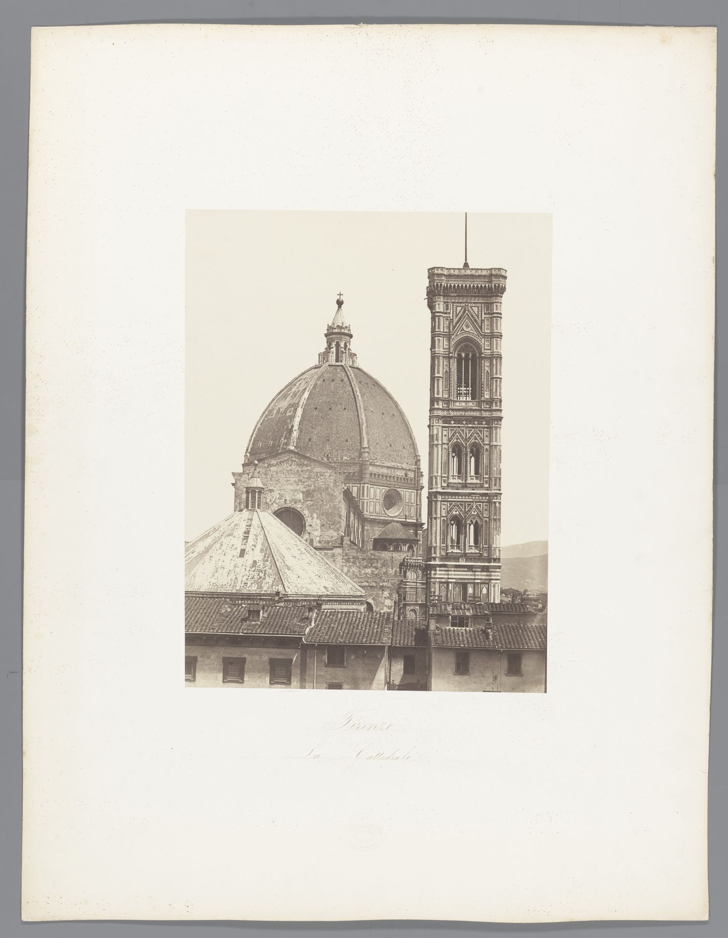Koepel en de campanile van de Dom te Florence by Fratelli Alinari