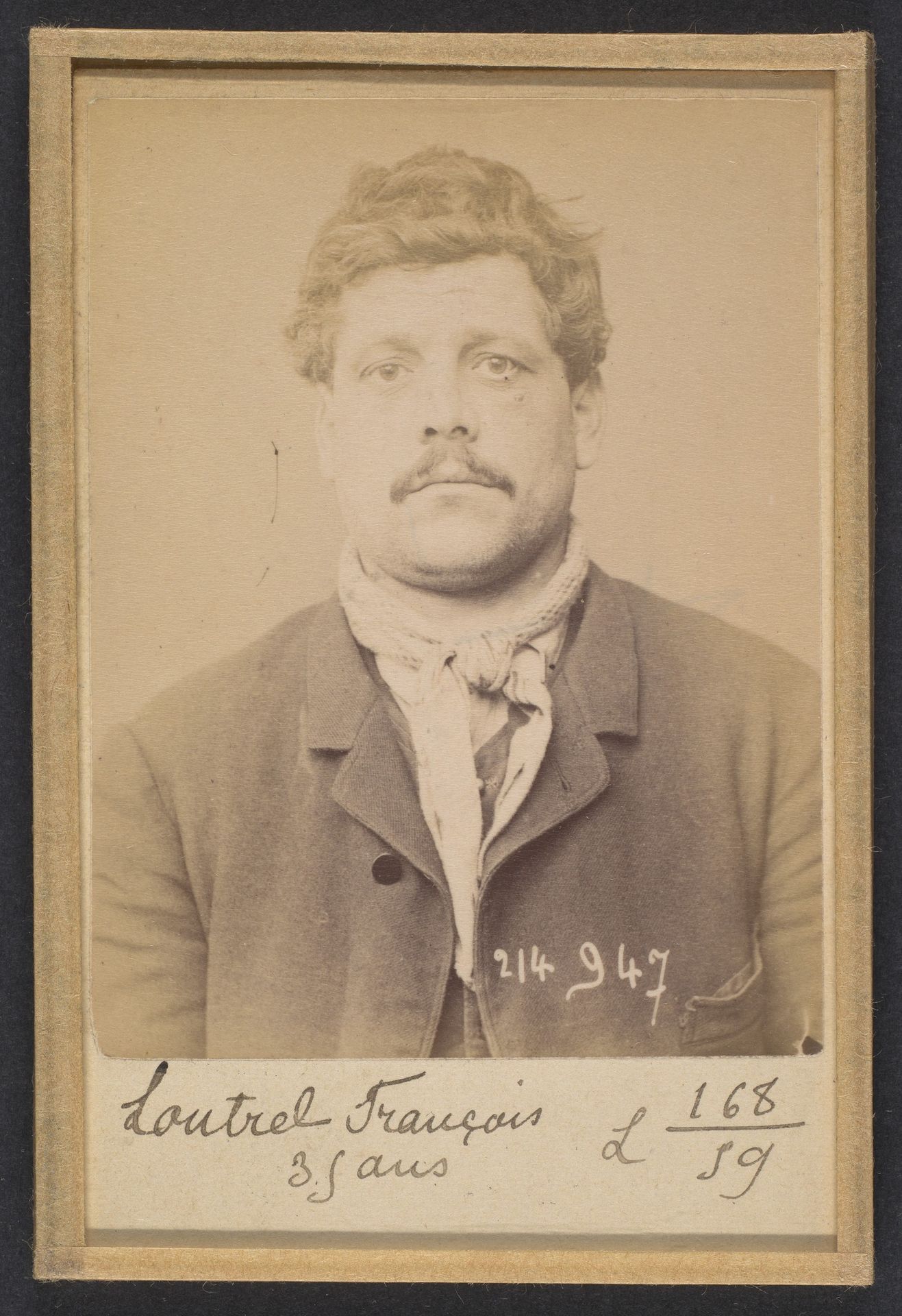 Loutrel. François. 37 ans, né à Paris XVlle. Journalier. Anarchiste. 1/3/94. by Alphonse Bertillon