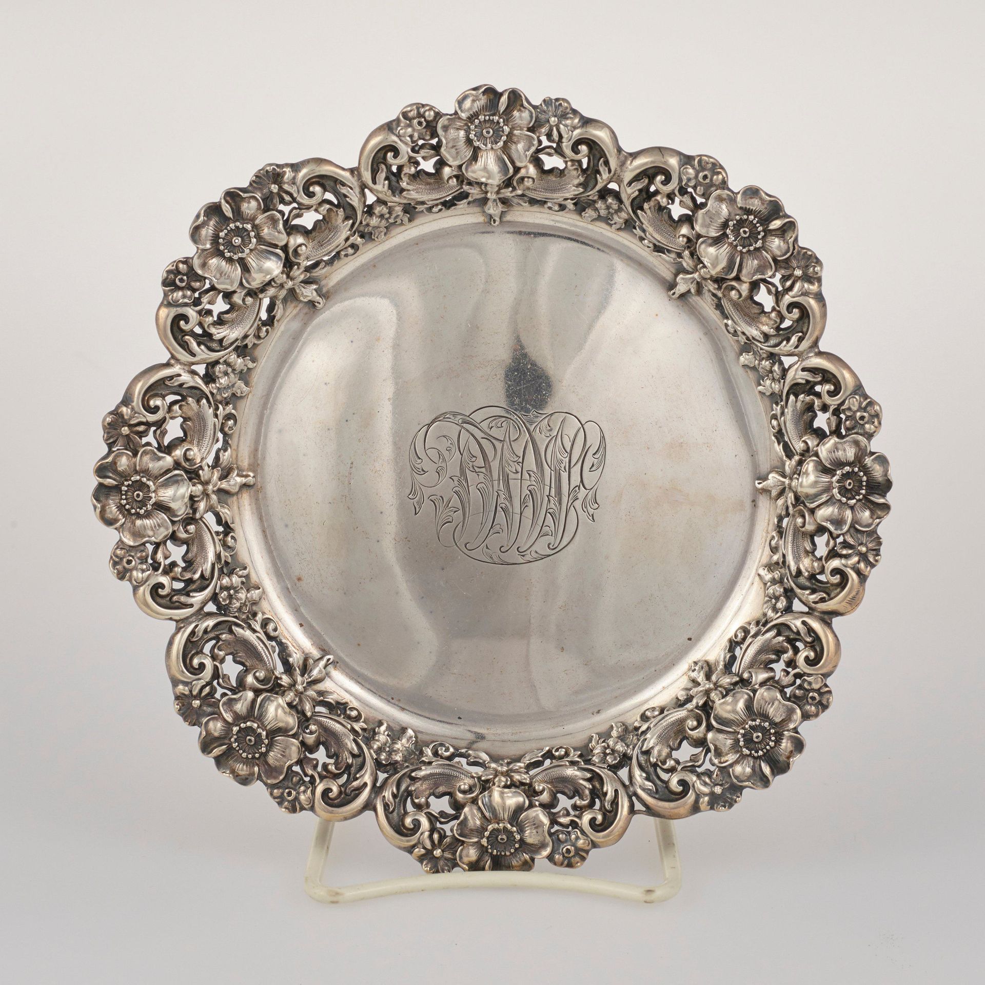 Calling Card Tray by Redlich Co.