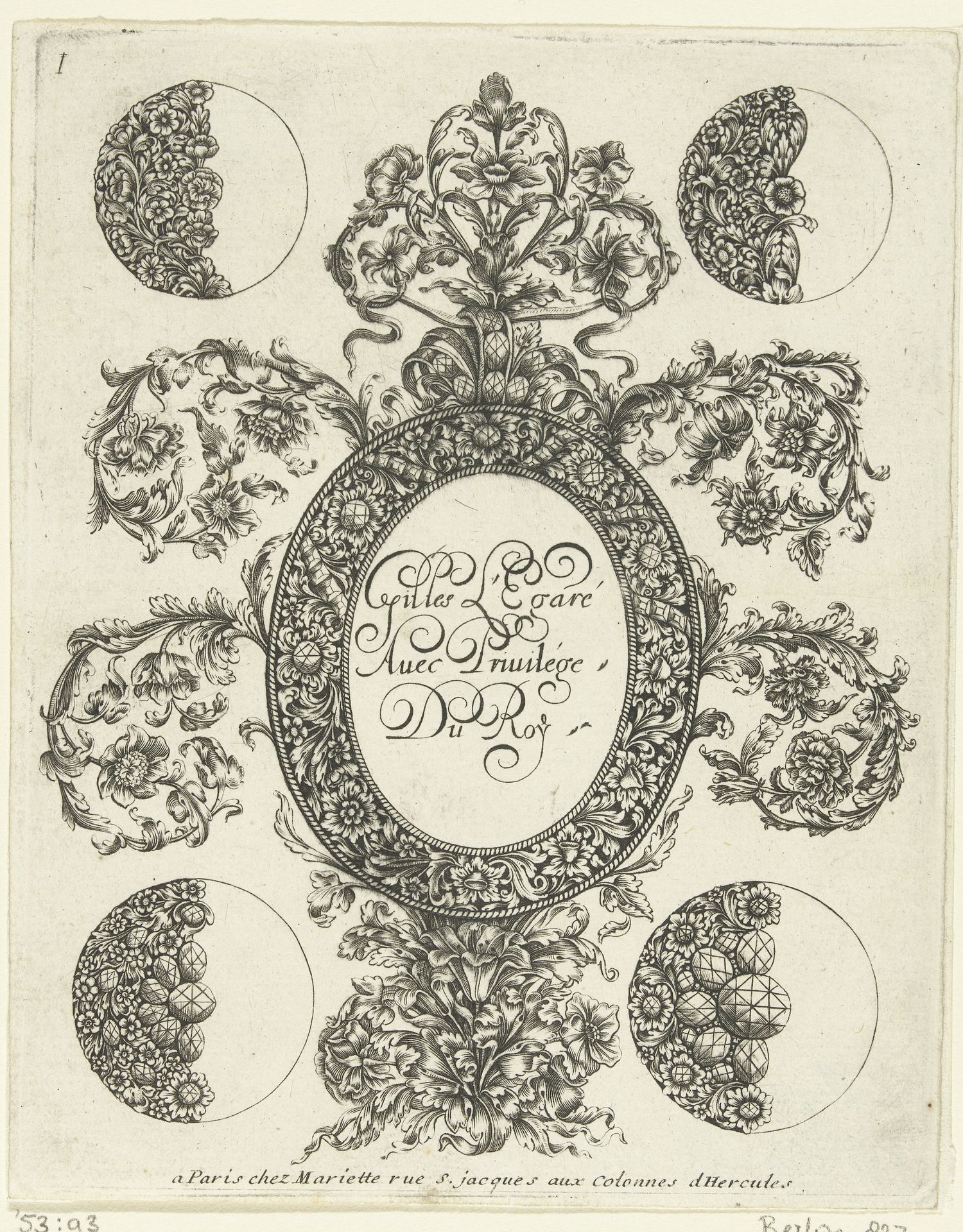 Ovale rand omringd door vier horlogekasten by Louis Cossin