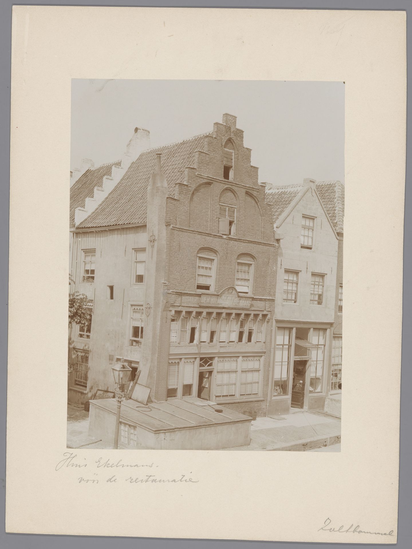 Façade van huis Ekelmans te Zaltbommel by anoniem (Monumentenzorg)
