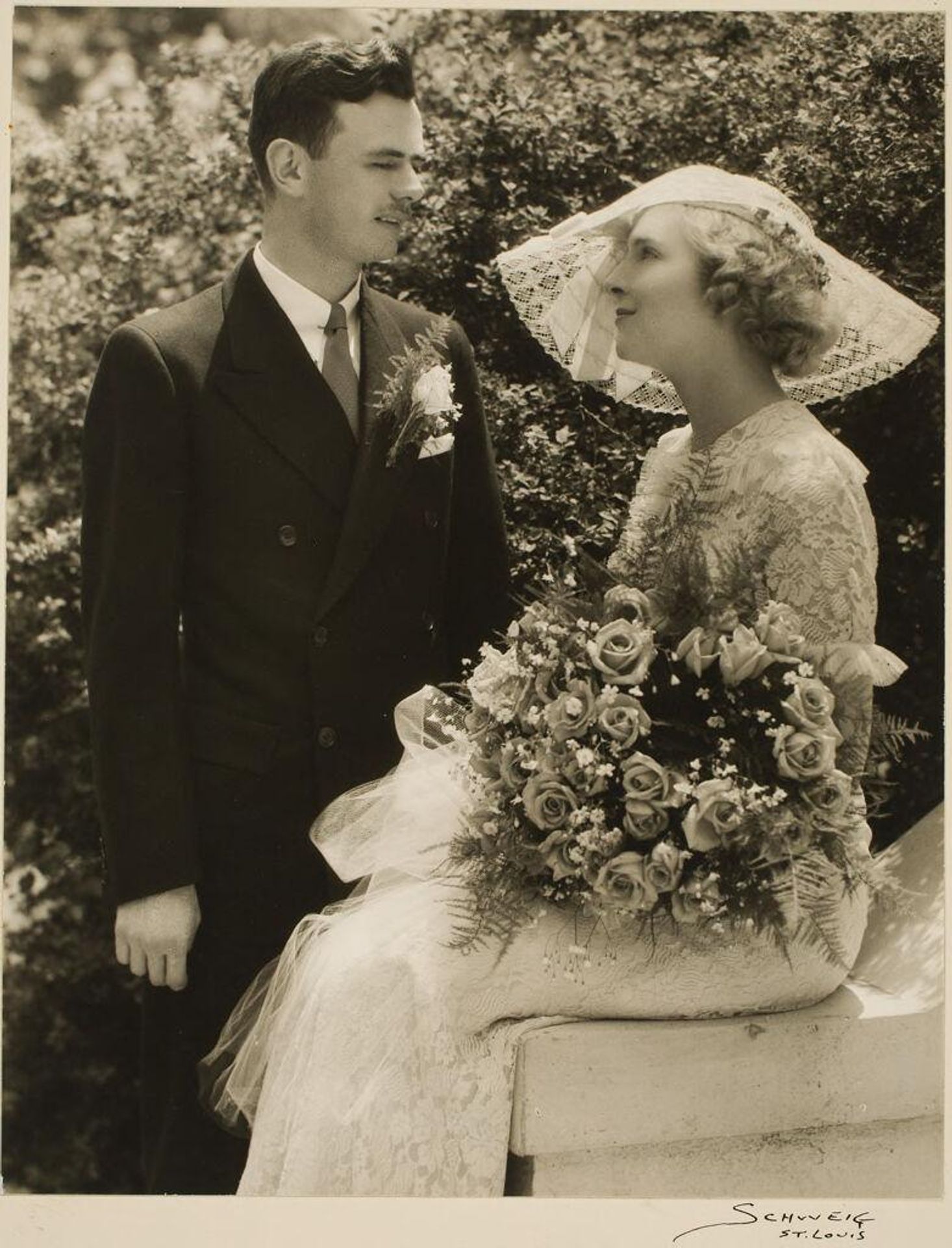 Untitled (bride and groom, St. Louis, Missouri) by Martin Schweig