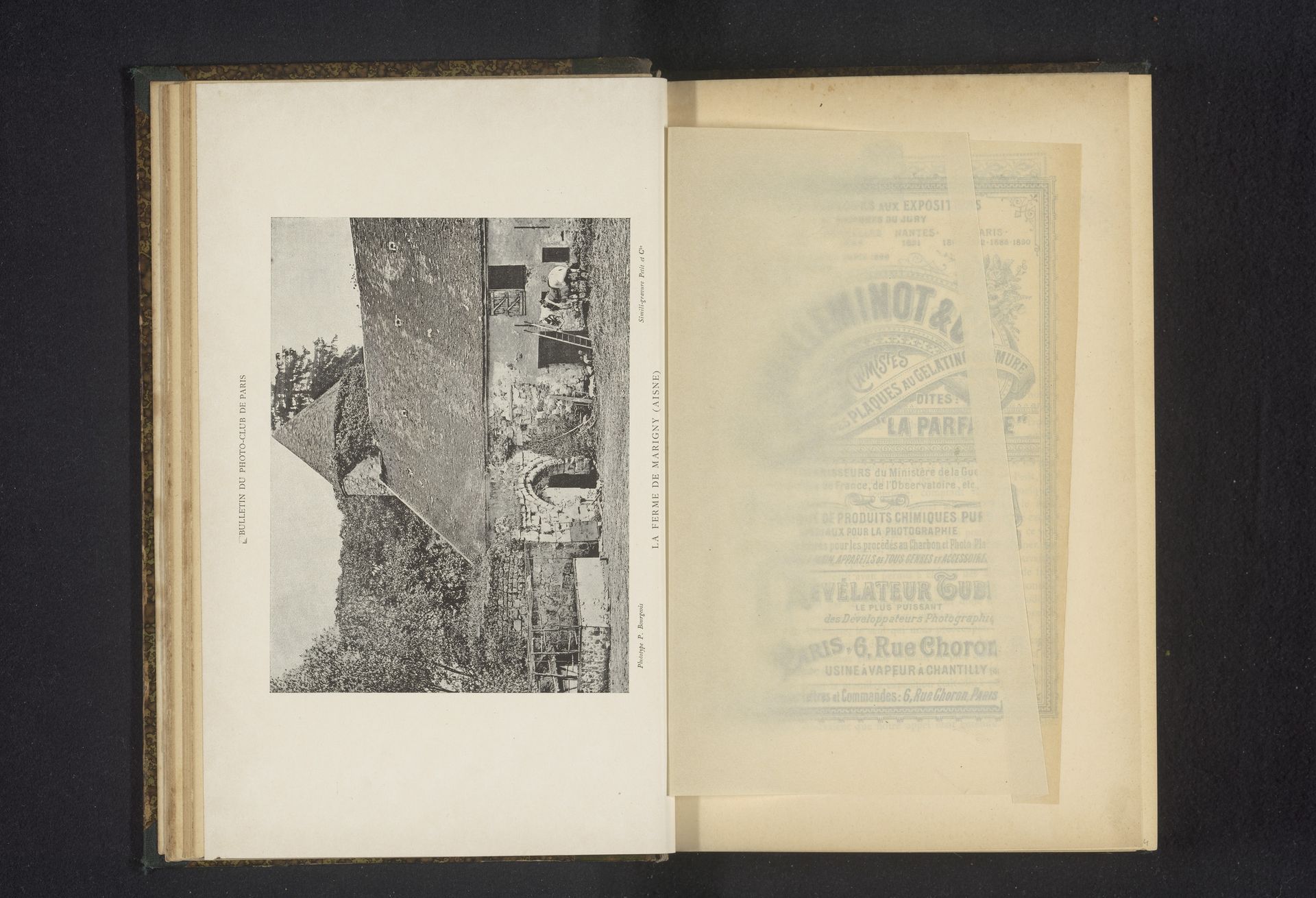 Gezicht op een boerderij in de gemeente Marigny, Frankrijk by Paul Bourgeois