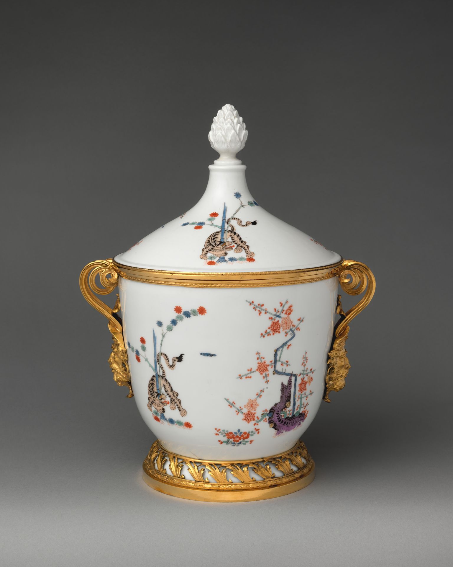 Ice cream pail (one of a pair) by Meissen Manufactory