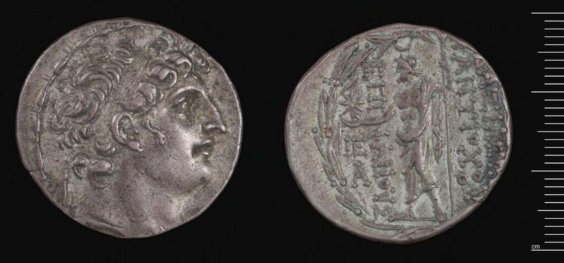 Tetradrachm of Antiochos VIII Grypos of Syria by Antiochos VIII Grypos