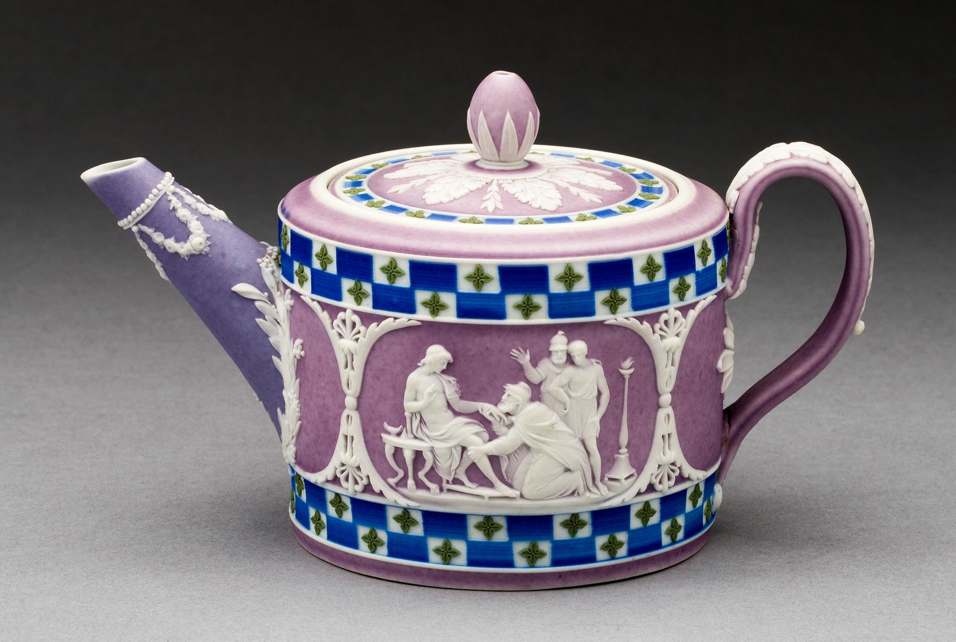 Teapot by Wedgwood Manufactory