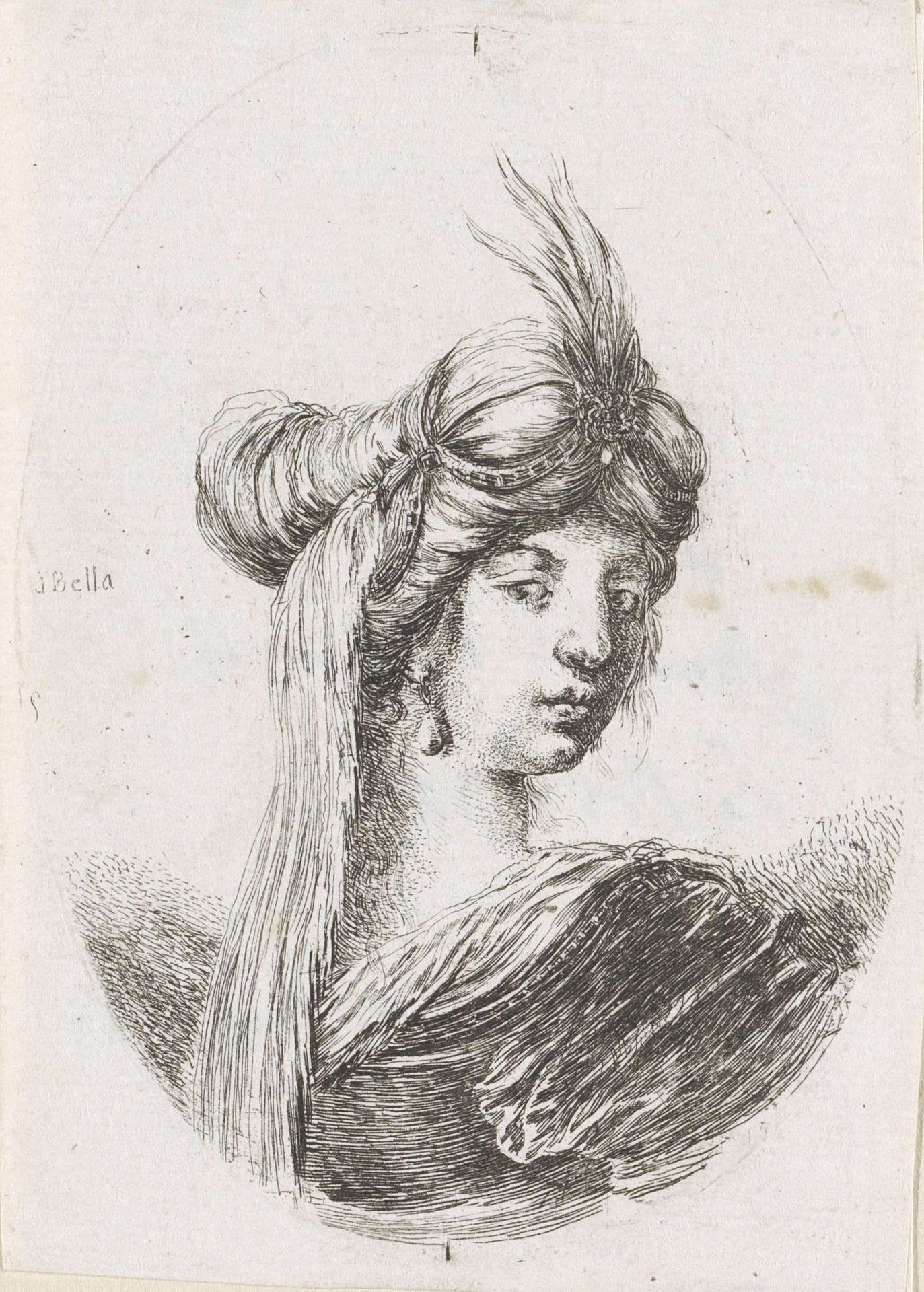 Jonge vrouw met tulband met pluim en afhangende voile, over haar schouder kijkend by Stefano della Bella