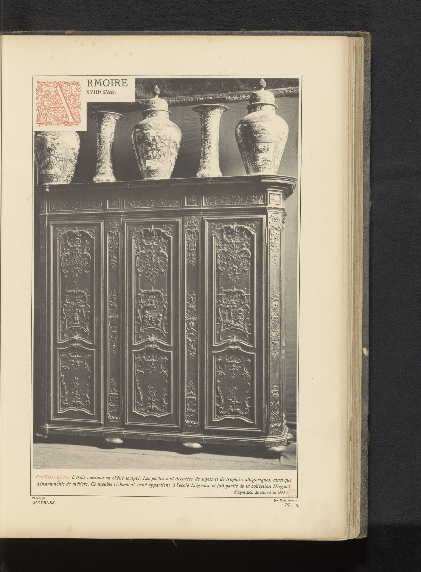 Kledingkast van eikenhout by Anonymous