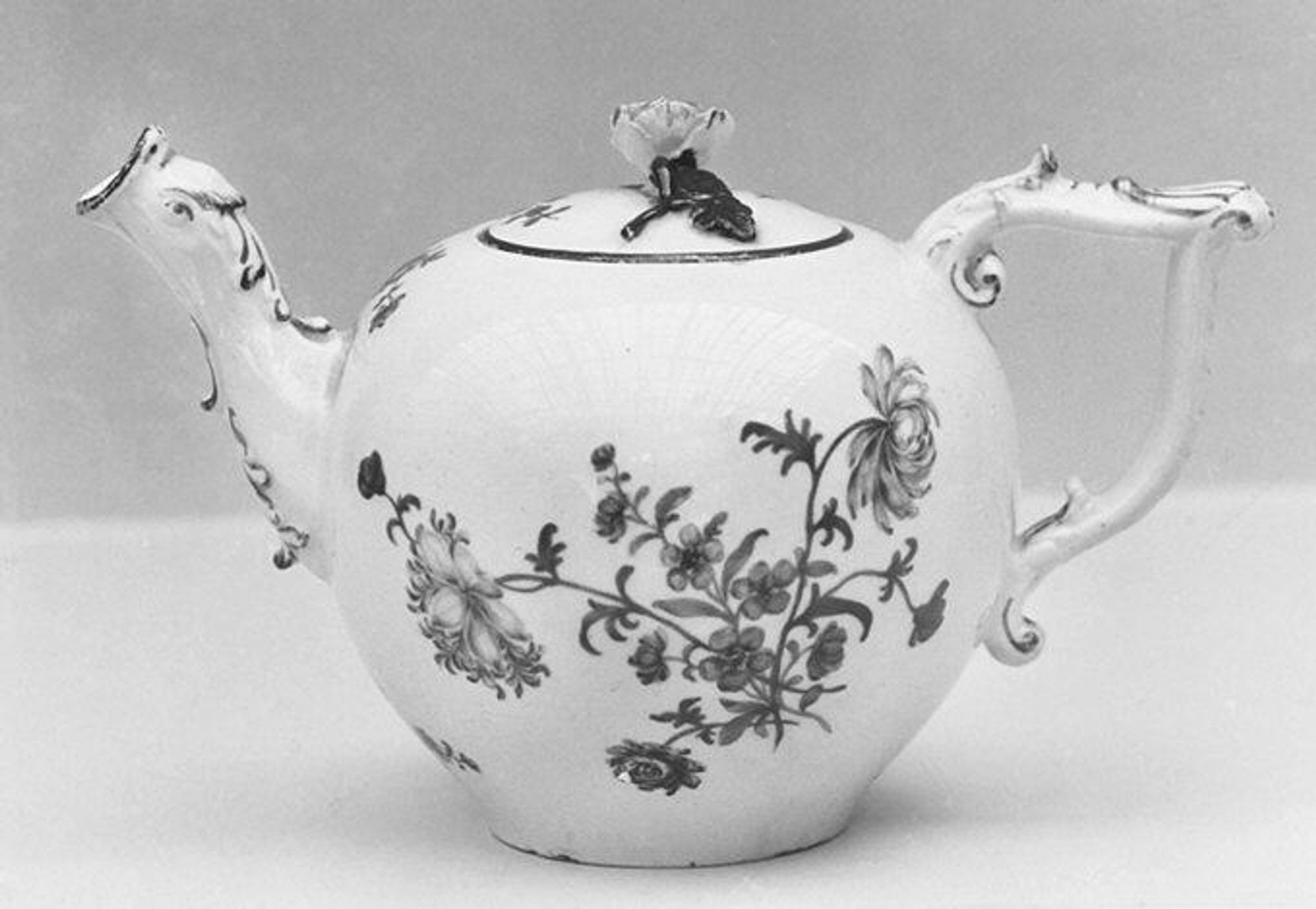 Teapot by Meissen Manufactory