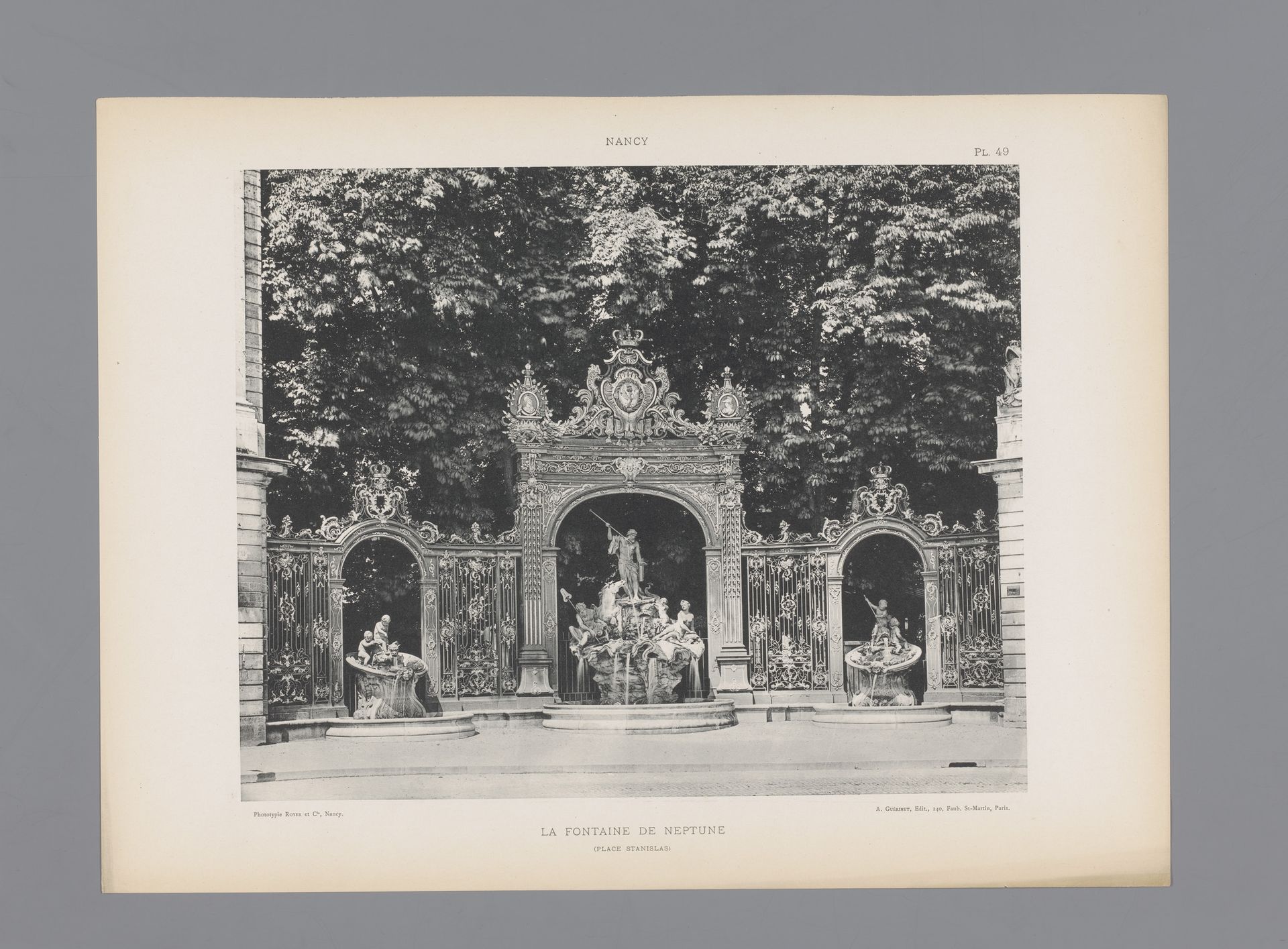 Fontein van Neptunus op Place Stanislas te Nancy by Anonymous