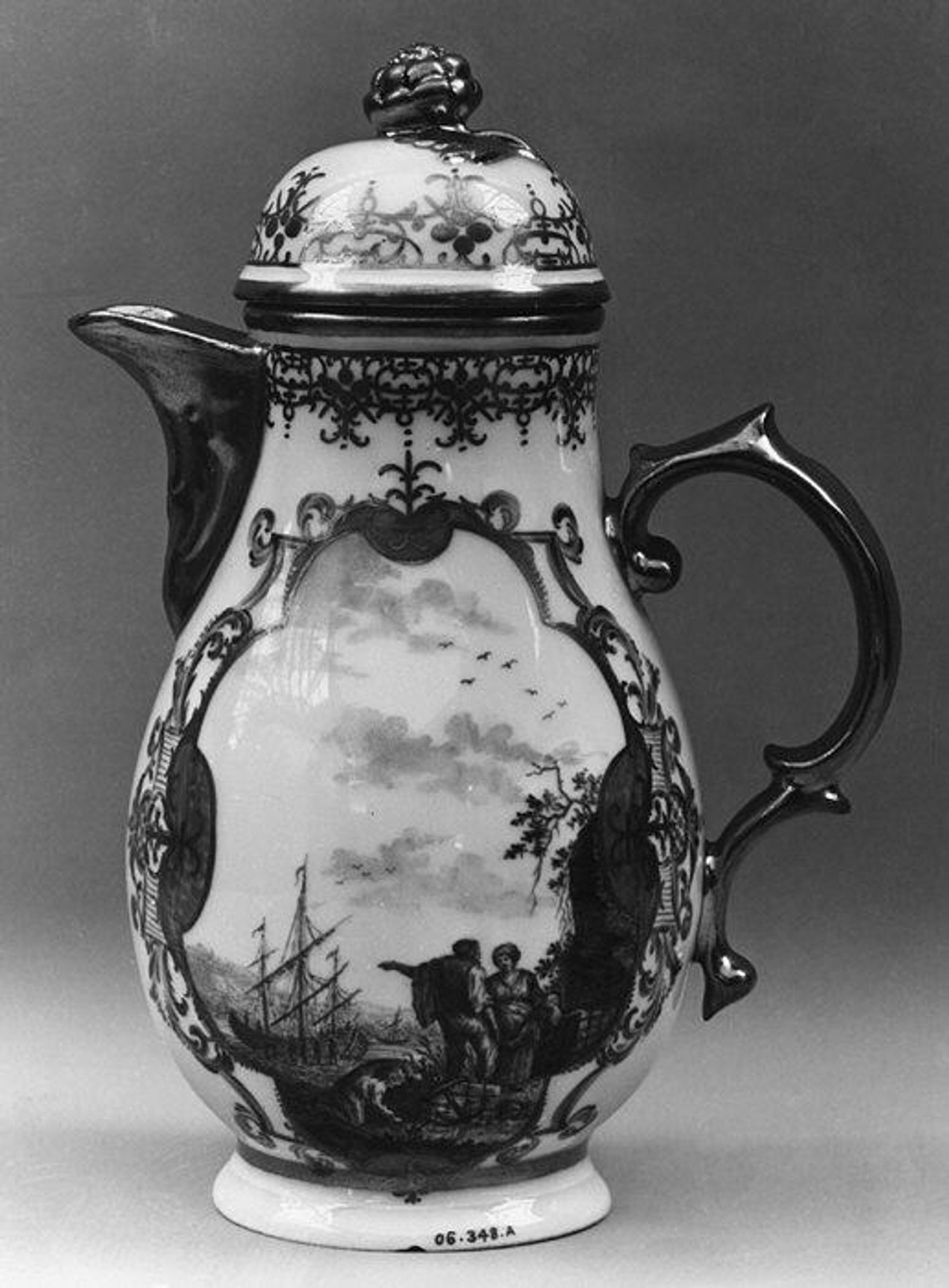 Milk jug by Fürstenberg Porcelain Manufactory