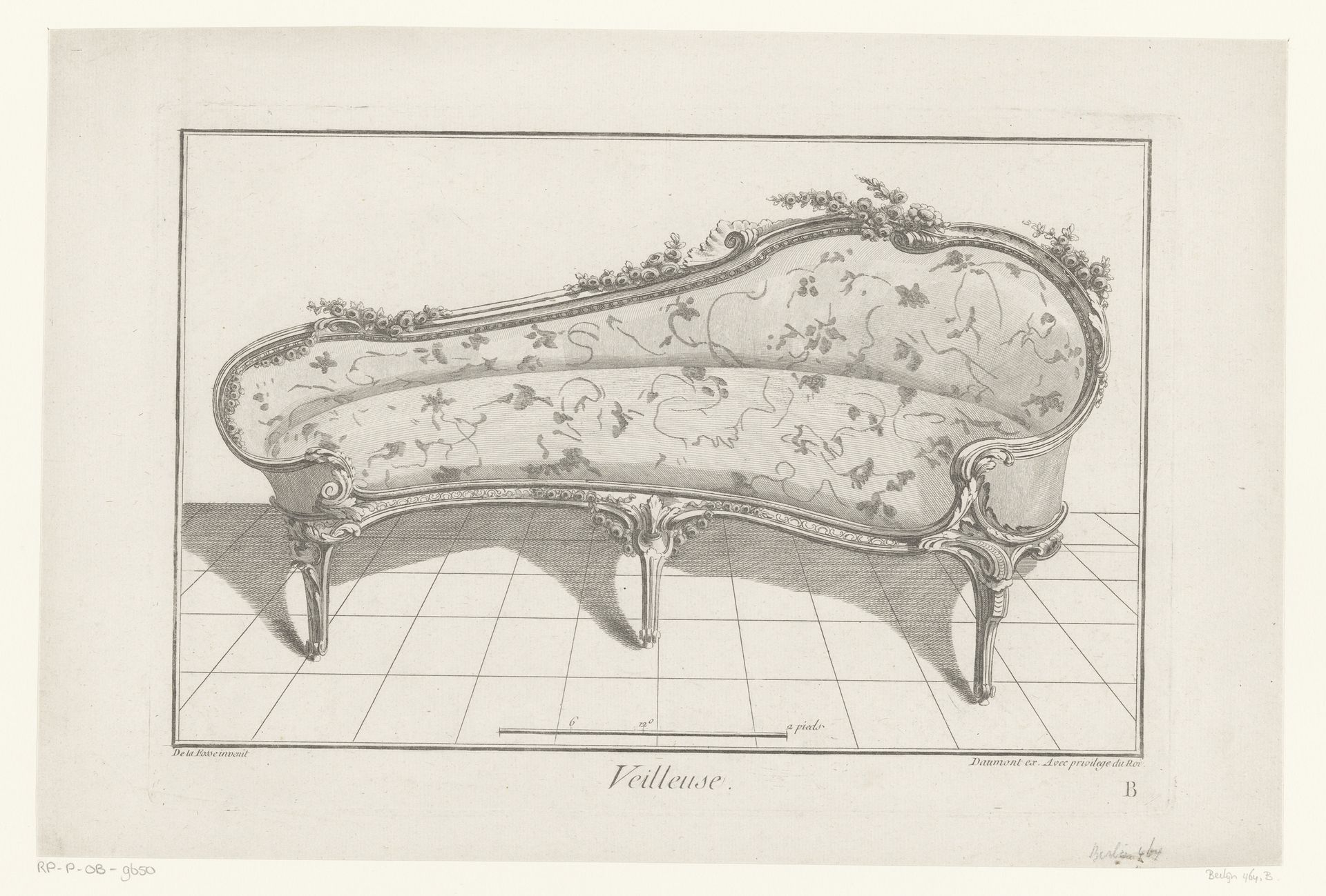 Sofa met bloemen by Anonymous