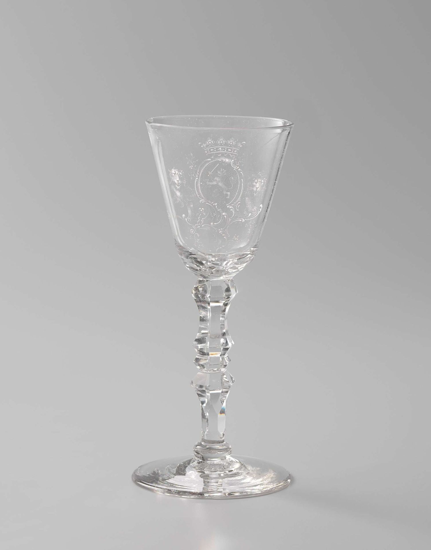 Kelkglas met het wapen van de Republiek der Zeven Provinciën by Anonymous