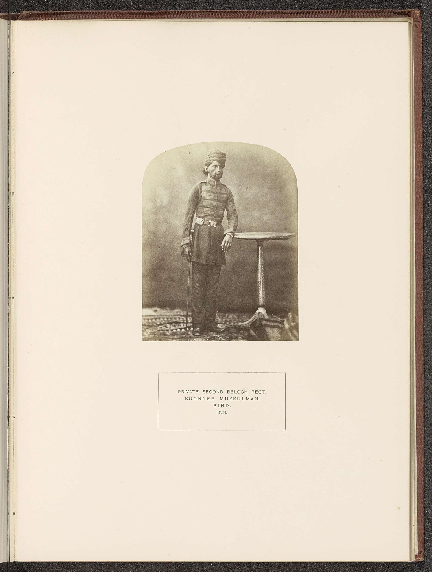 Portret van een soldaat in het tweede Baloch regiment by Henry Charles Baskerville Tanner