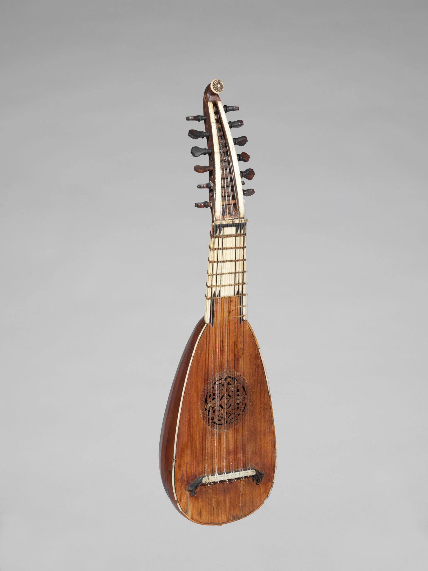 Mandolin by Giovanni Battista Bizaro