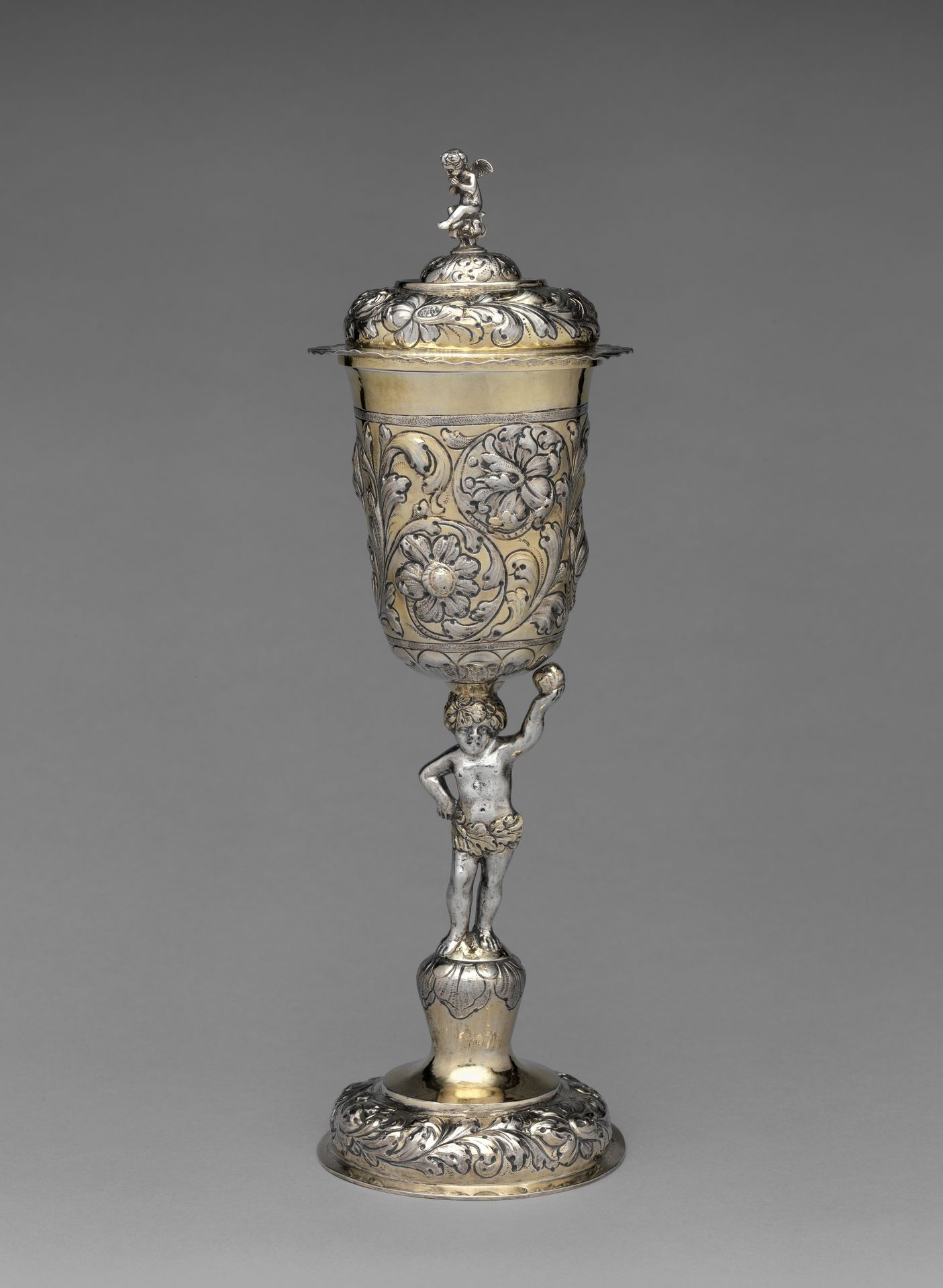 Standing cup with cover by Stephanus Weltzer II