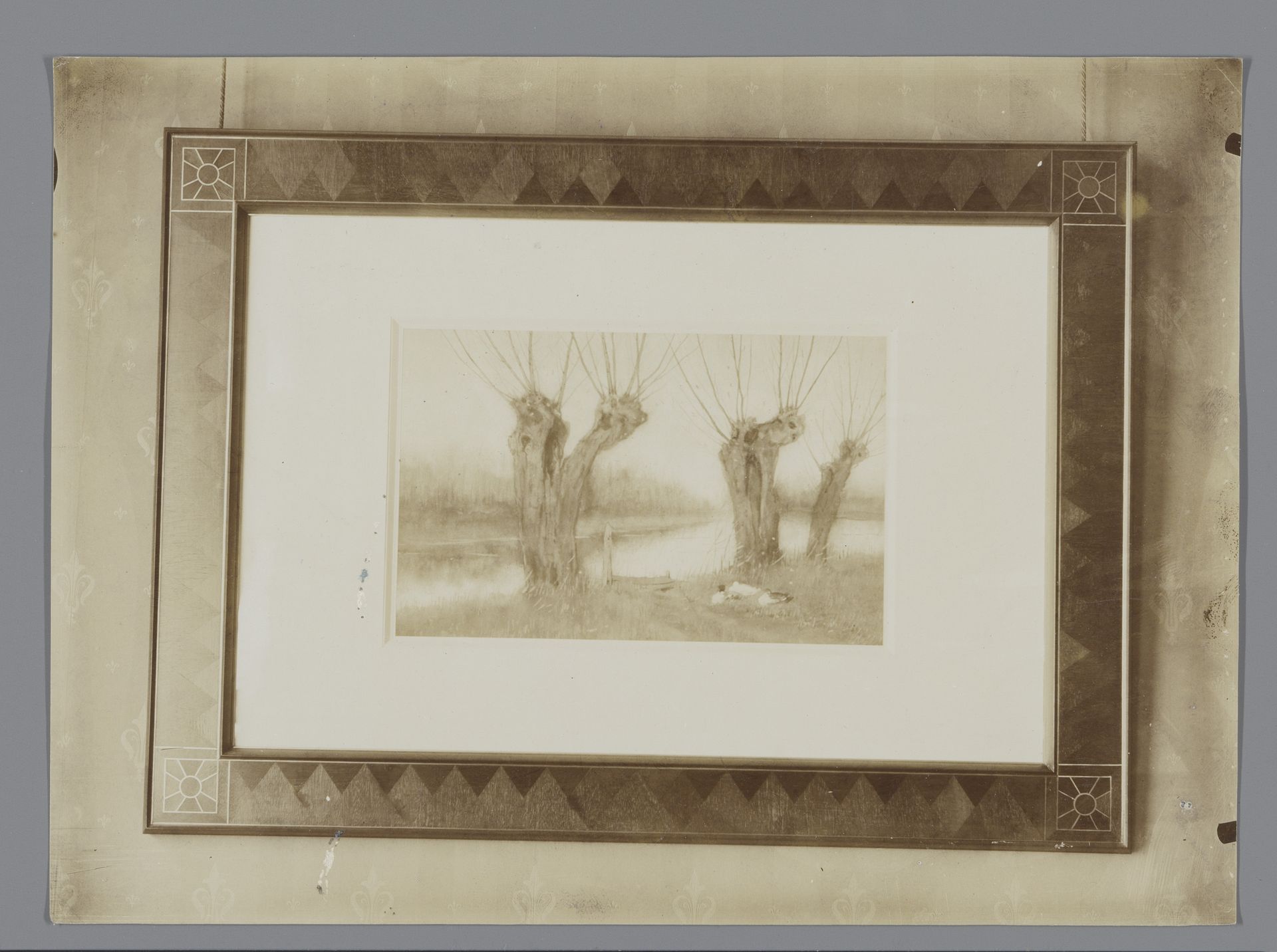 Tekening van een landschap met bomen in lijst, mogelijk door Mathieu Lauweriks by Anonymous