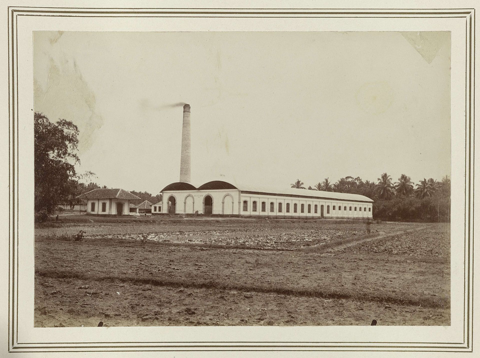 Fabriek Klatjie by Kassian Céphas