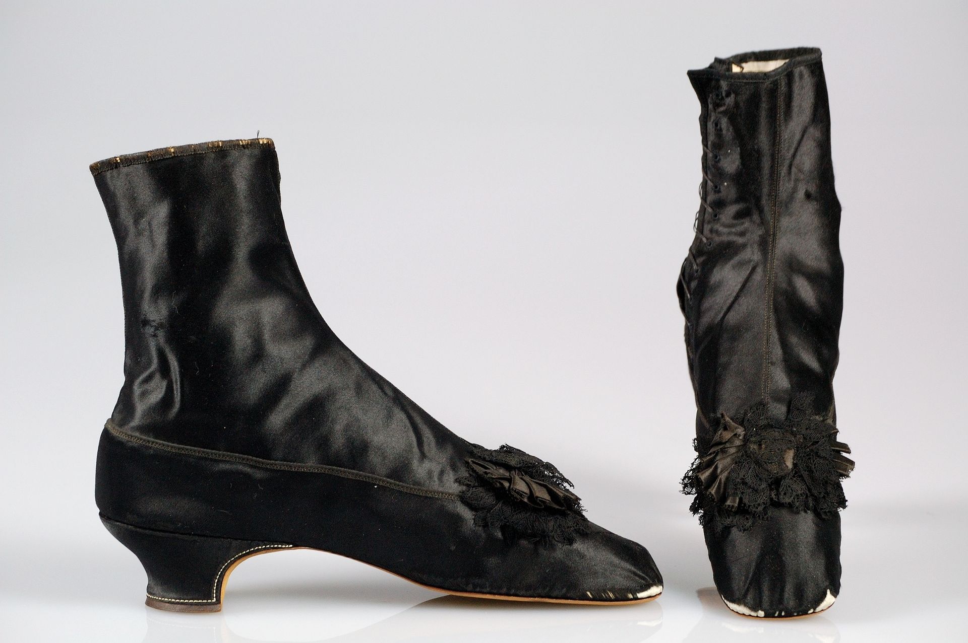 Evening boots by Defossée