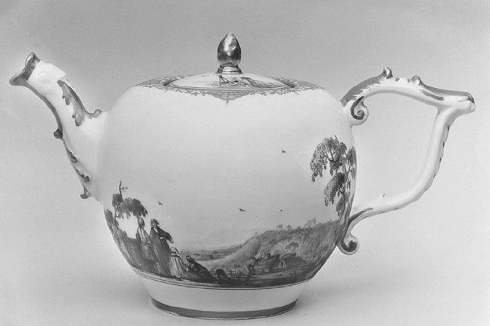 Teapot by Meissen Manufactory