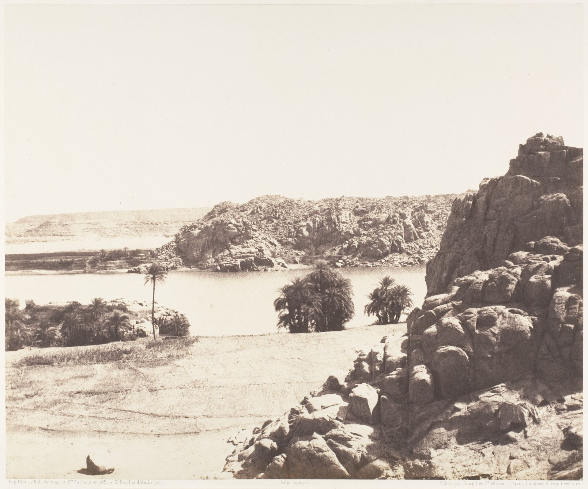Tâfah, Rochers Granitiques sur les Rives du Nil by Félix Teynard