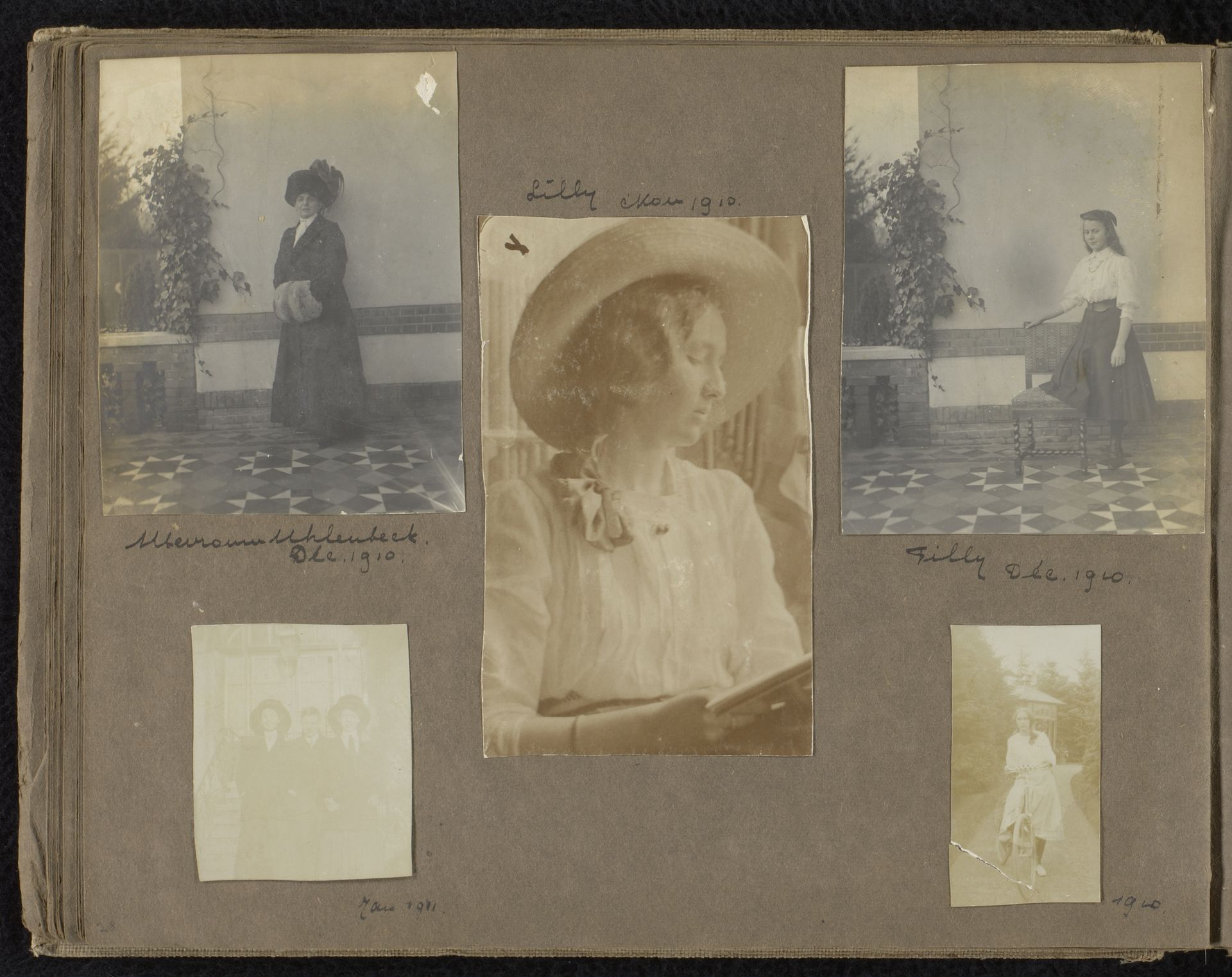 Vijf foto's van mensen uit de omgeving van Loentje Onnen, onder andere Johanna Uhlenbeck, Lilly en Tilly by Carolina (Loentje) Frederika Onnen