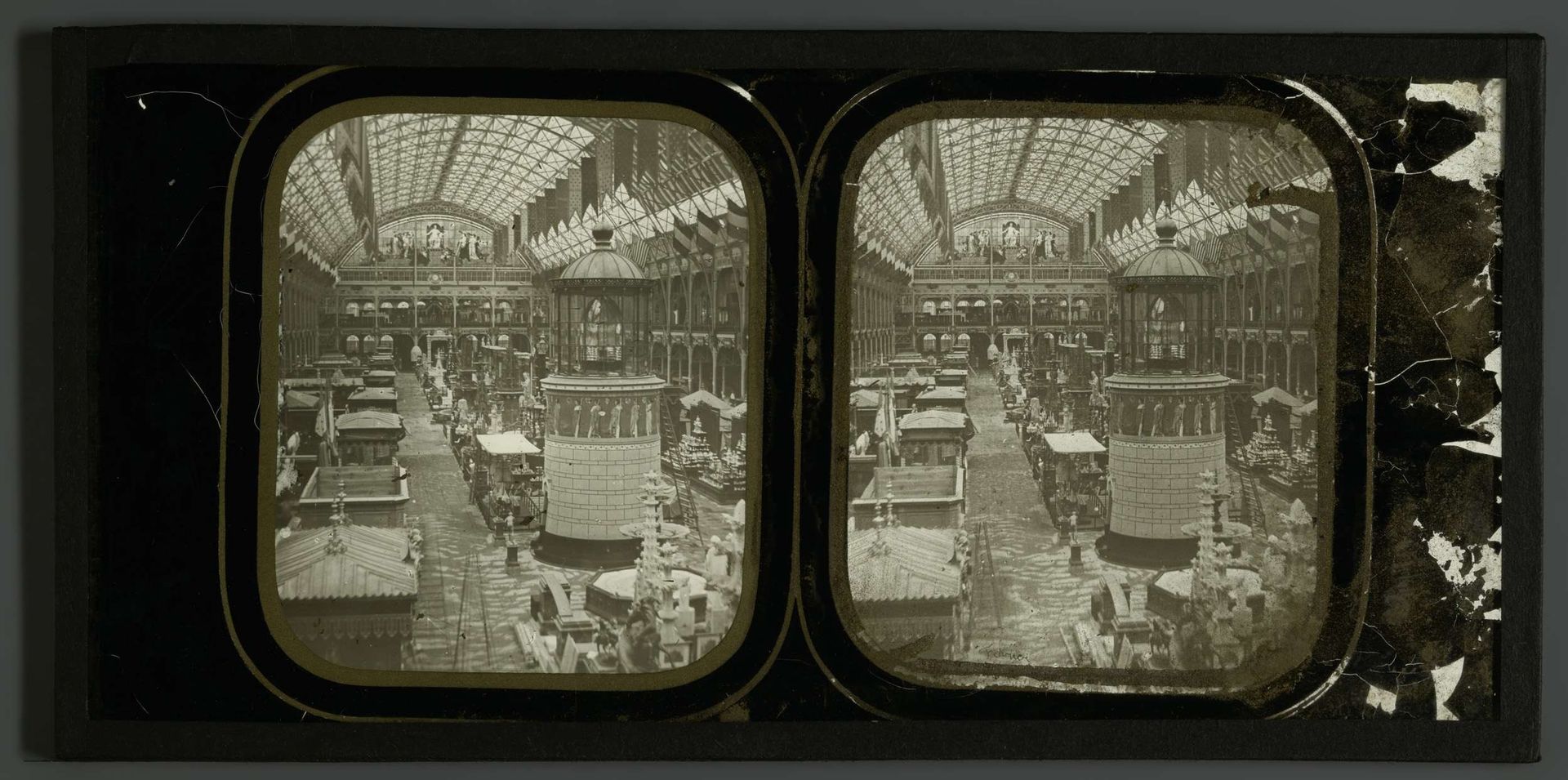 Expositie op de wereldtentoonstelling van 1855 te Parijs by Ferrier (fotograaf)