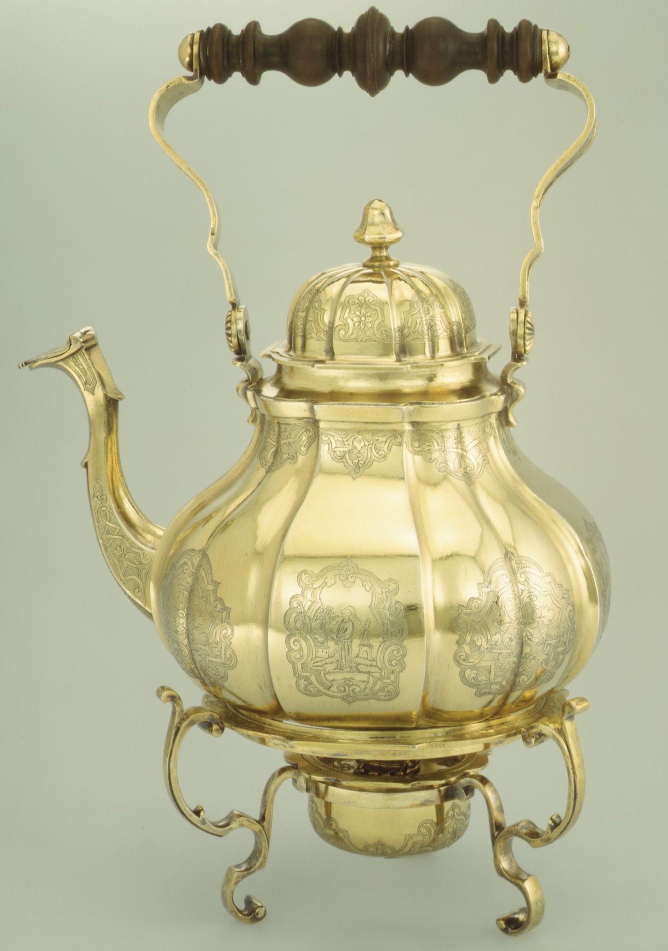 Kettle and lamp stand by Esaias Busch III