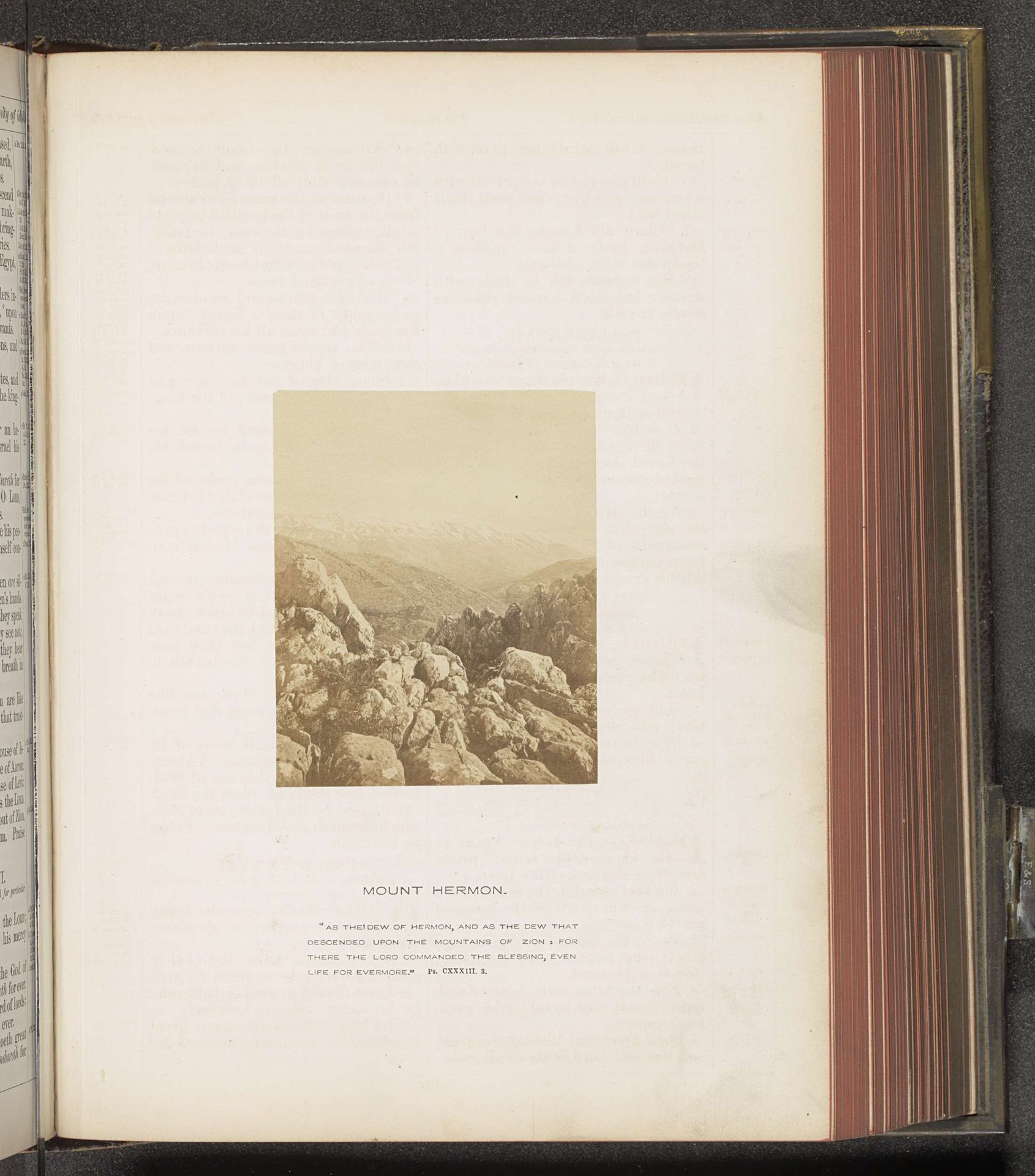 Gezicht op de Hermonberg by Francis Frith