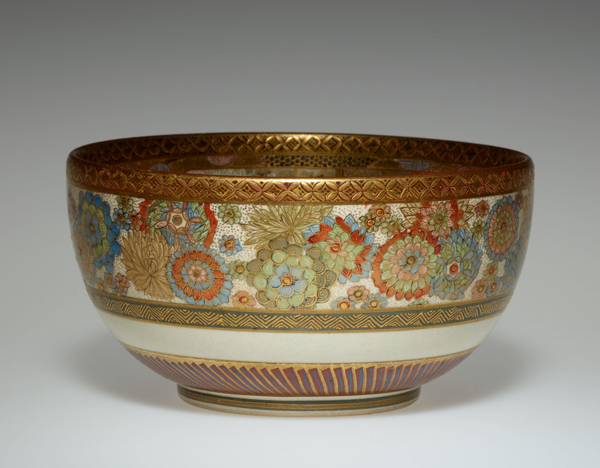 Bowl with design of landscape and genre scenes by Ryusan