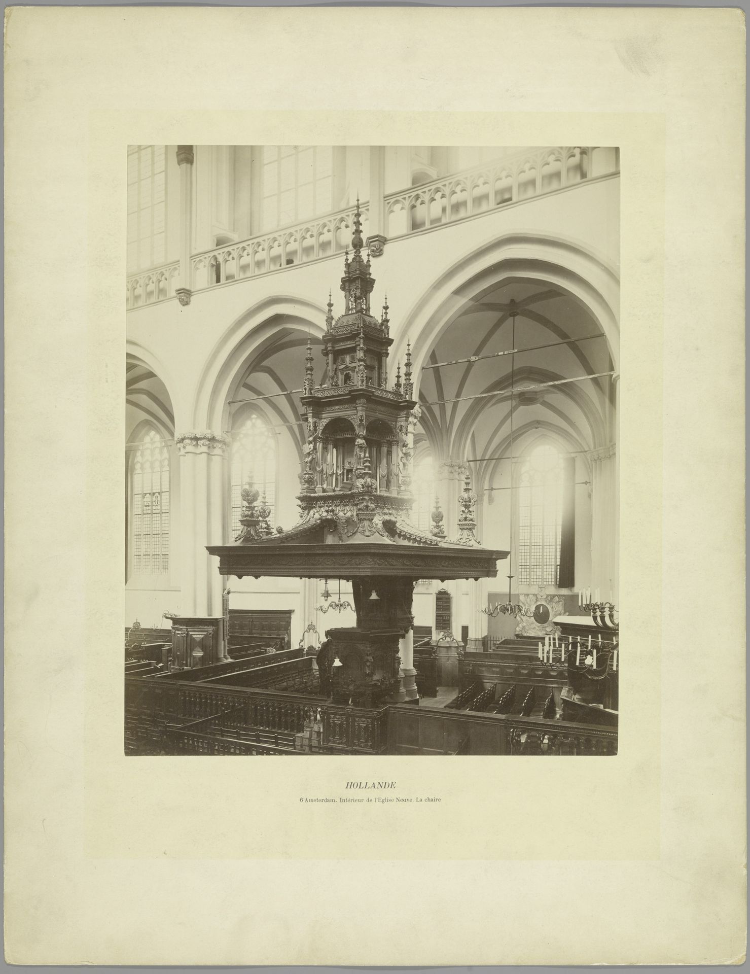 Preekstoel van de Nieuwe Kerk te Amsterdam by Henri de Louw