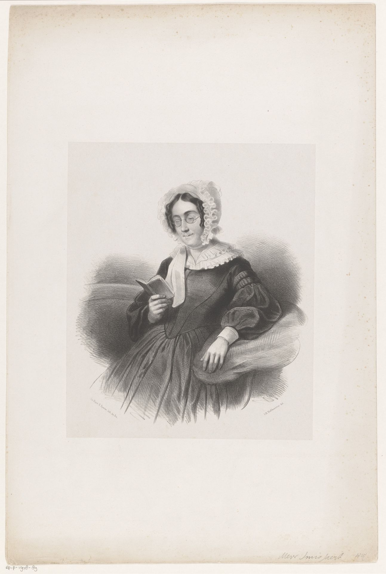 Portret van een onbekende vrouw, mogelijk mevrouw Smissaert by Johan Hendrik Hoffmeister