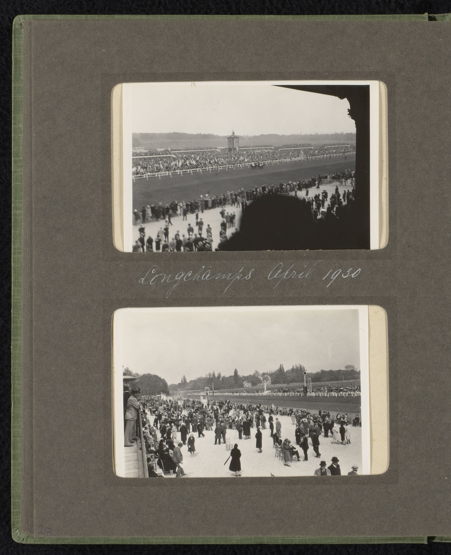 Twee foto's van het Hippodrome de Longchamp tijdens een paardenrace by Frank Willem van den (1912-1998) Berg