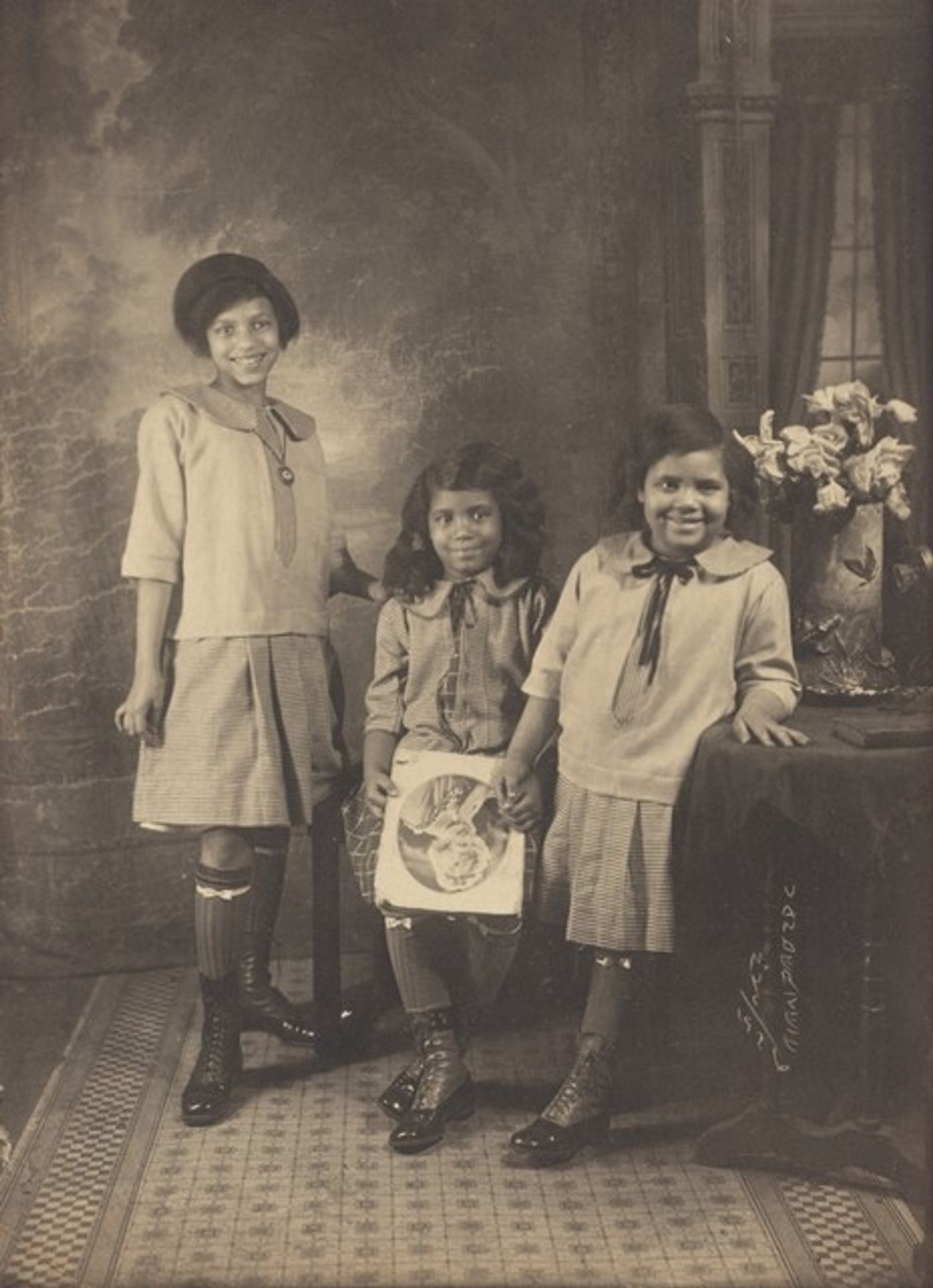 Portrait of Sisters by James Van Der Zee
