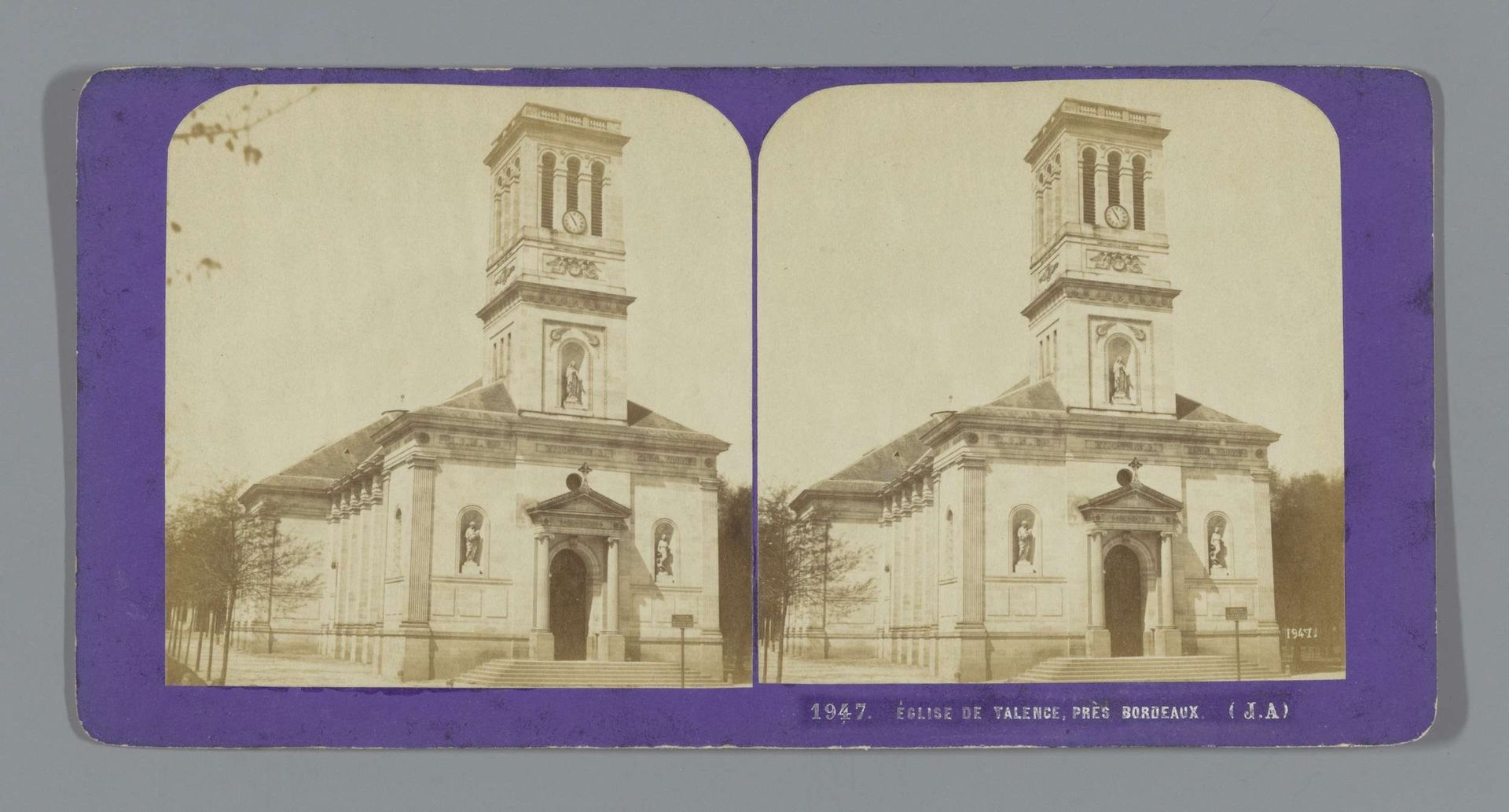 Exterieur van een kerk (vermoedelijk) te Valence by Jean Andrieu