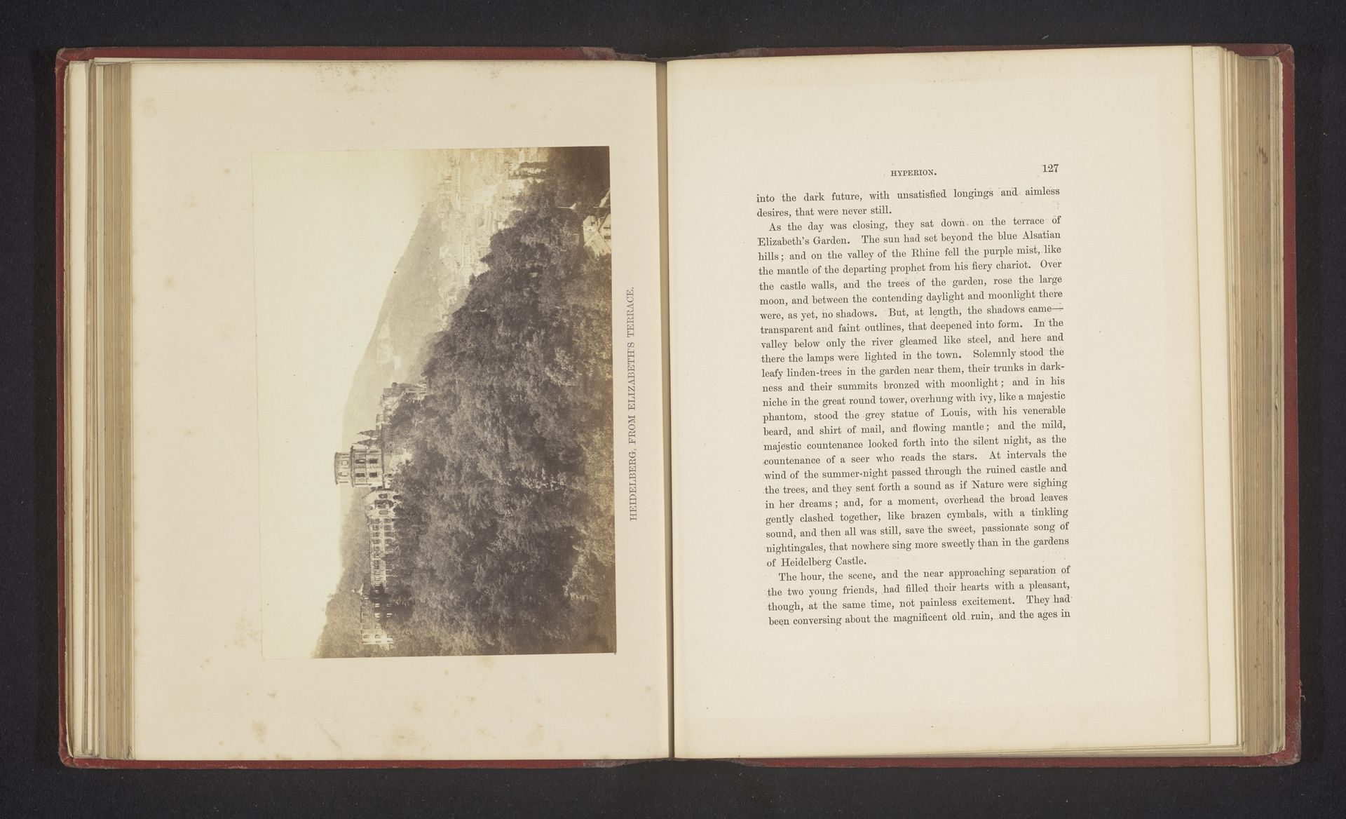 Gezicht op Schloss Heidelberg by Francis Frith