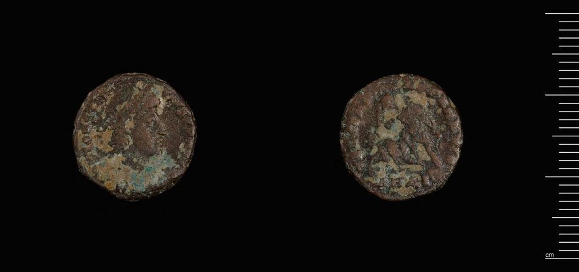 Coin (AE4) of Constantius II, Antioch by Constantius II