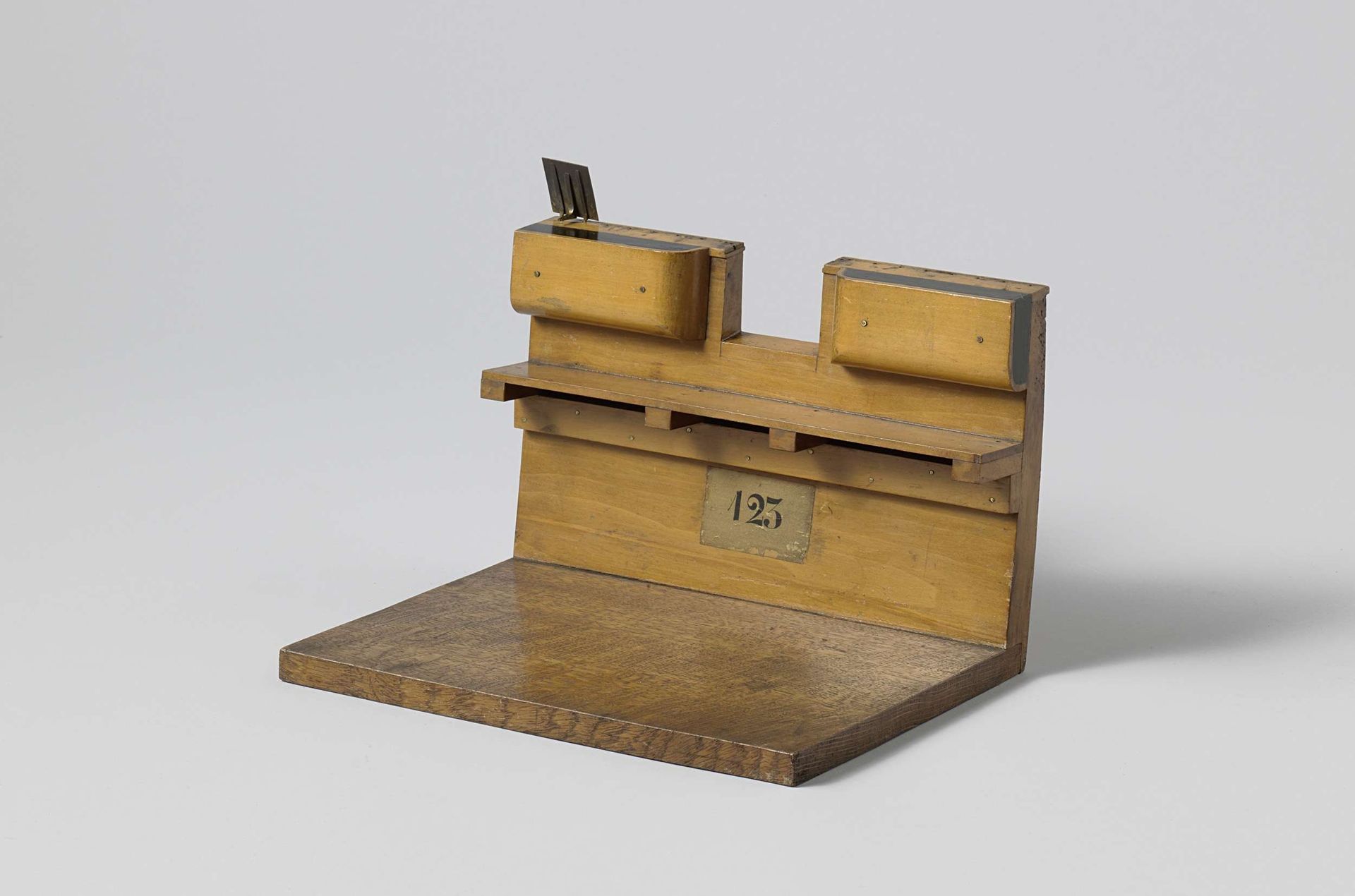 Model of a Ship's Rail with Armour Plating by Rijkswerf Vlissingen