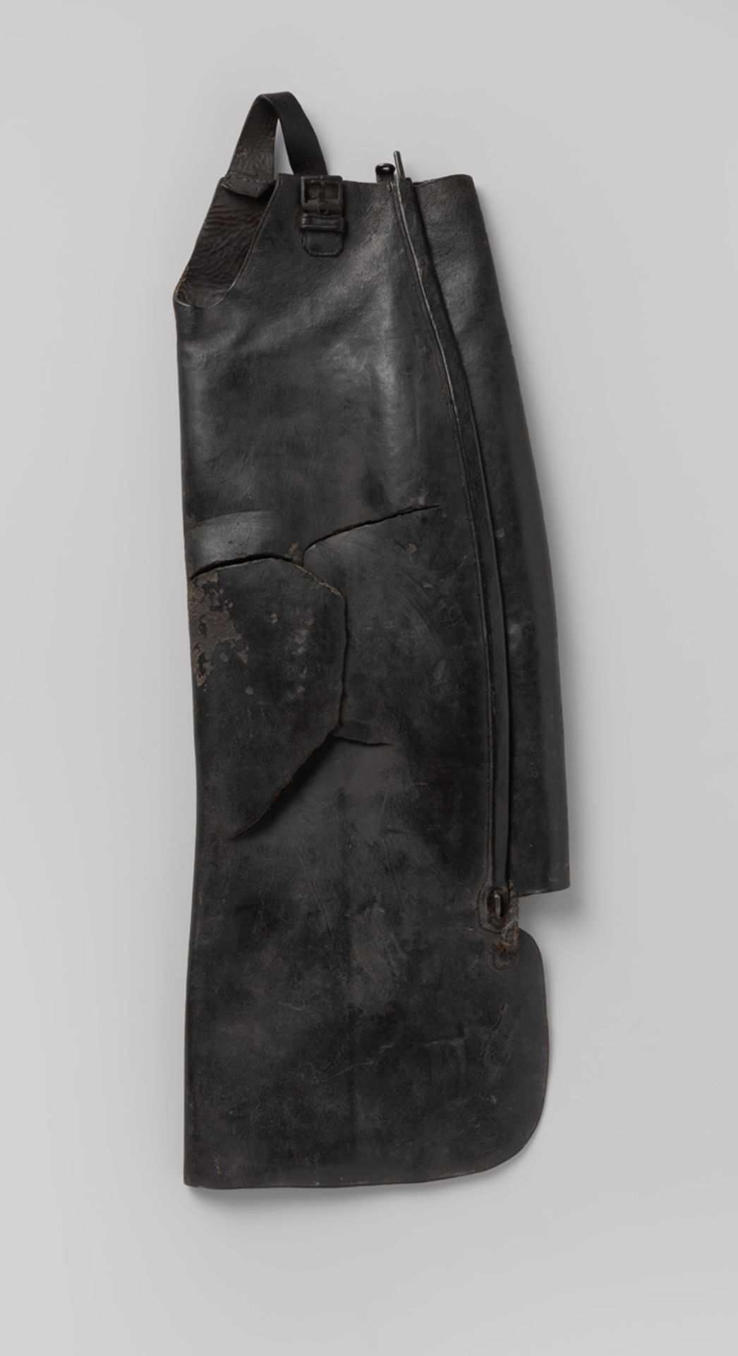 Buitenmodel beenkap voor een officier Nederlandse kurassiers, ca. 1830 by Anonymous