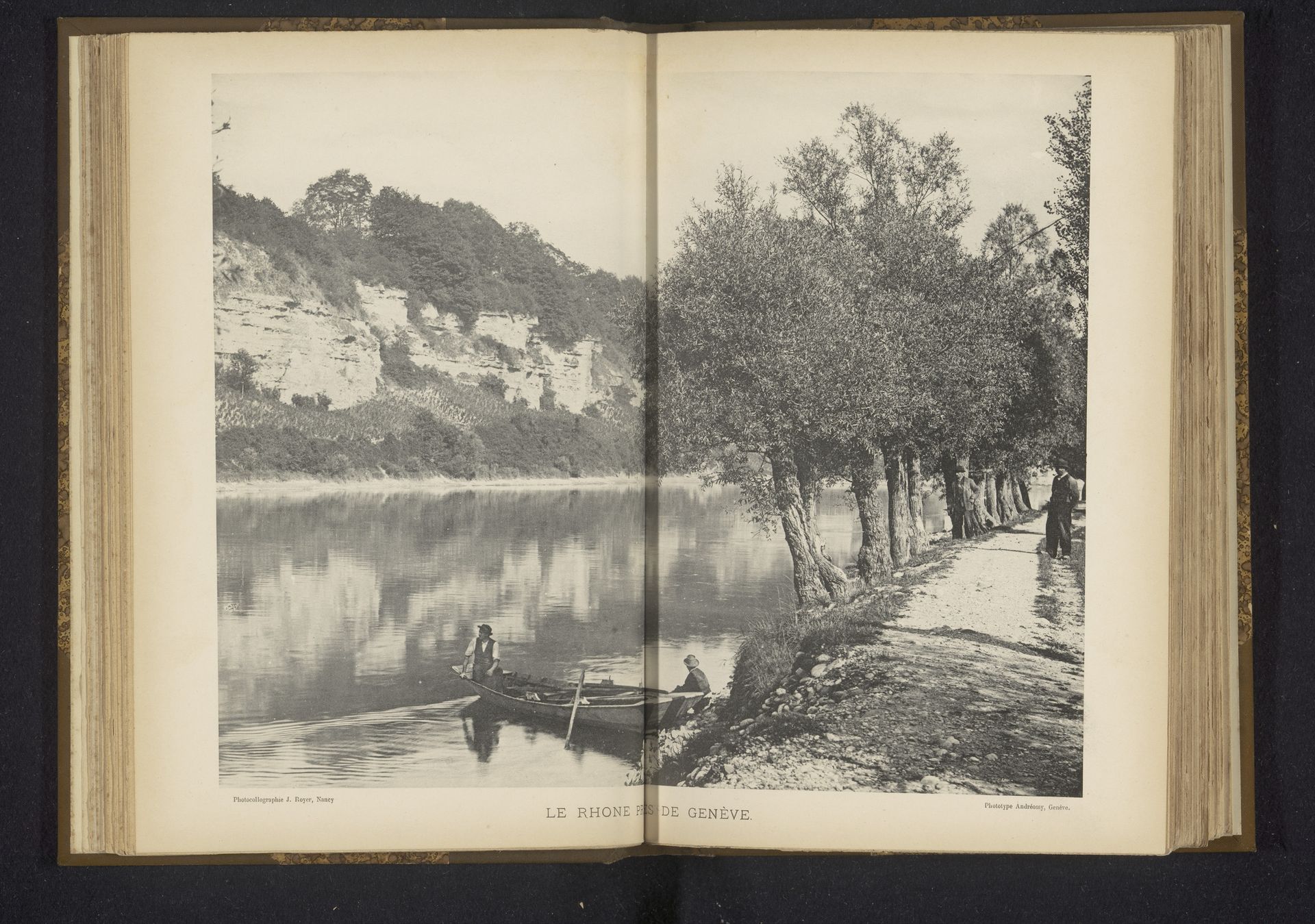 Twee onbekende mannen in een roeiboot op de Rhone by Jules Royer