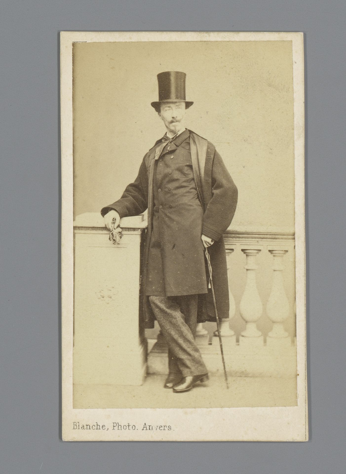 Portret van de schilder Jozef Van Lerius by Auguste Blanche