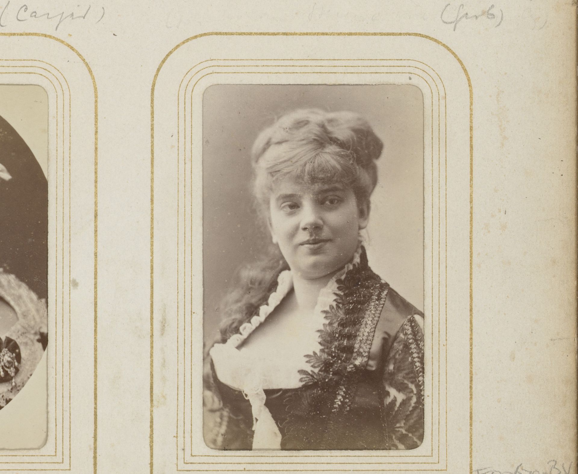 Portret van Anna Judic by Nadar