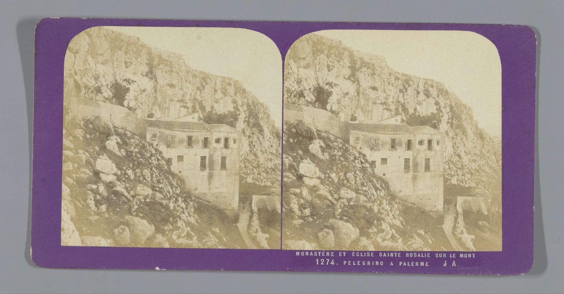 Gezicht op het Santuario di Santa Rosalia op de Monte Pellegrino, Palermo by Jean Andrieu
