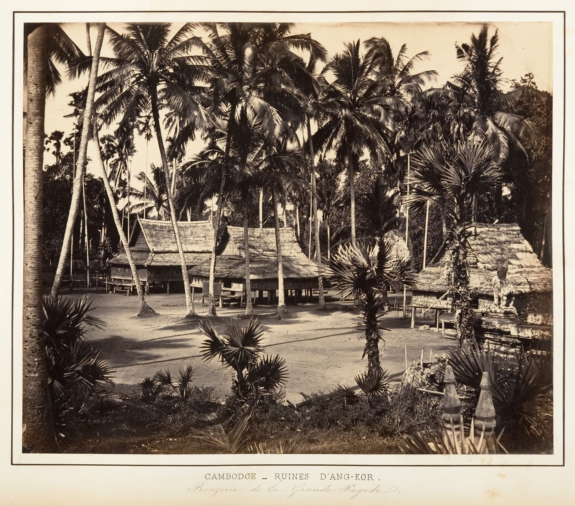 Bonzerie de la Grande Pagode by Emile Gsell