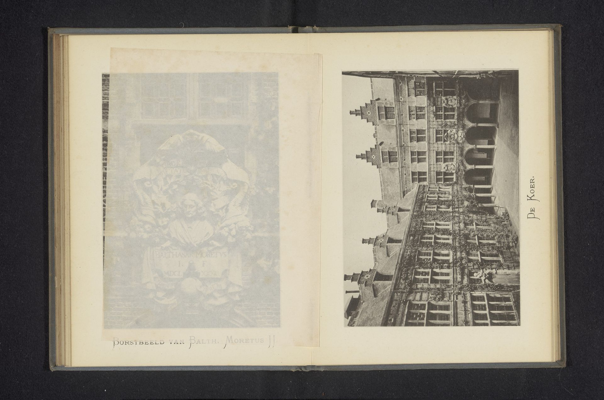 Binnenplaats van het huis van Christoffel Plantijn by Joseph Maes