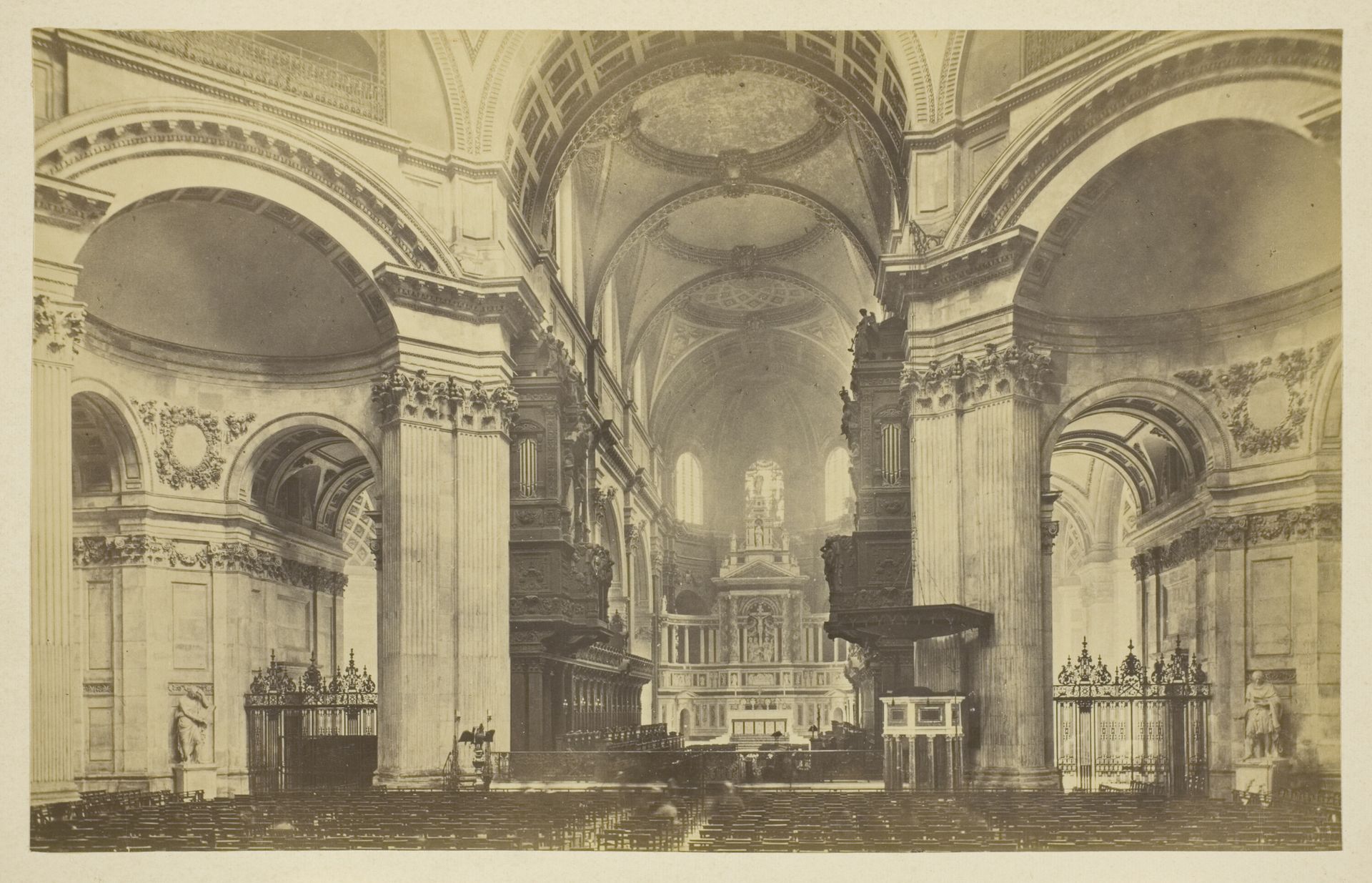 St. Pauls Cathedral by Anonymous