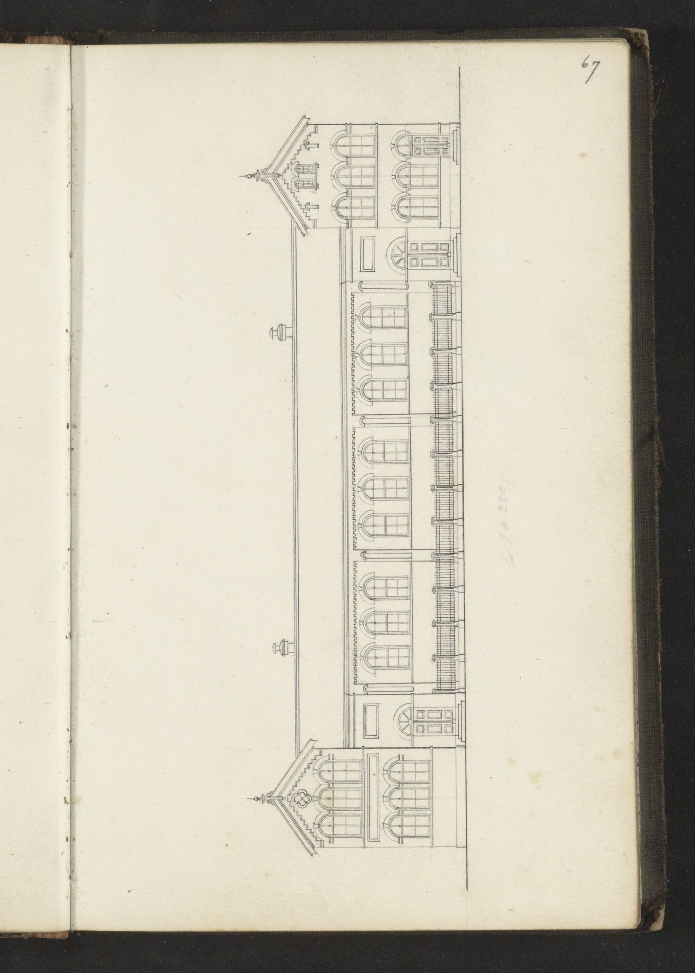 Opstand van de façade van een gebouw met rondboogvensters by Willem Springer jr.