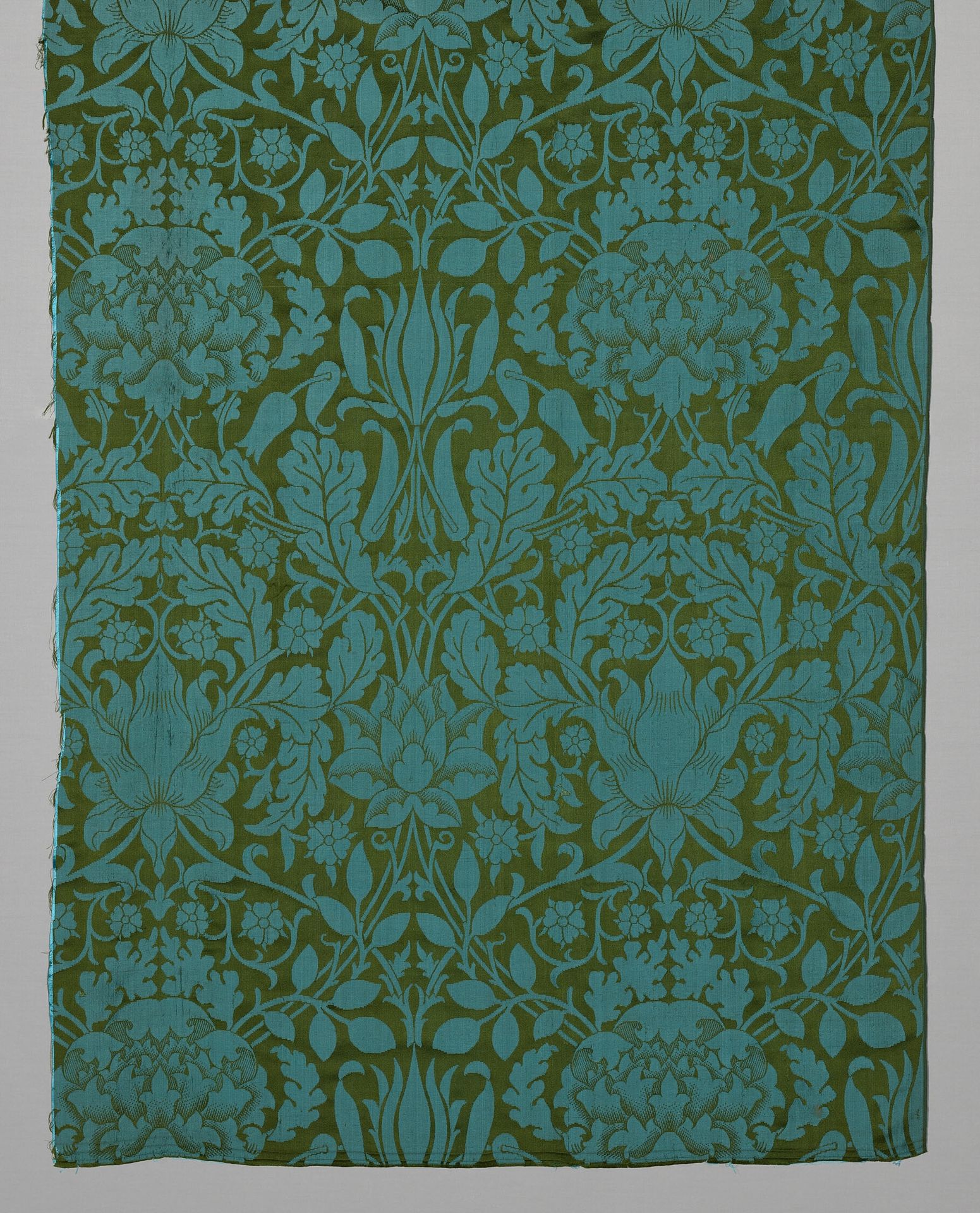 Oak by William Morris
