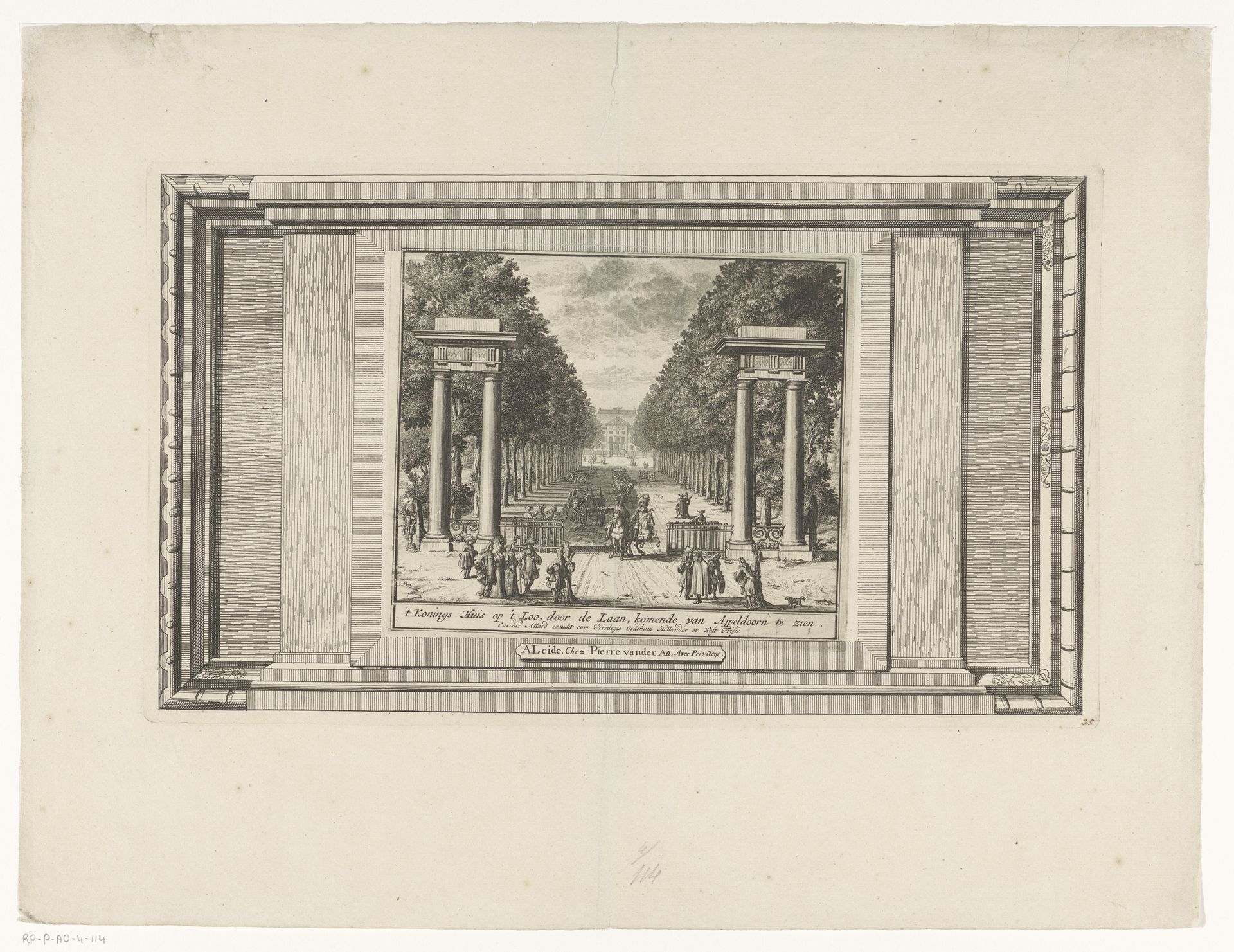 Gezicht op Paleis Het Loo over de oprijlaan by Laurens Scherm